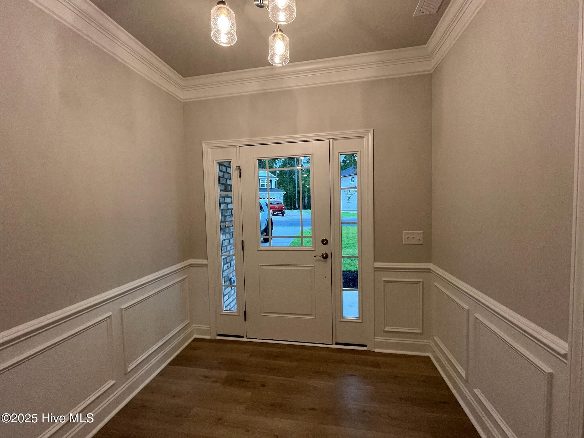 1224 Mandevilla Drive SE