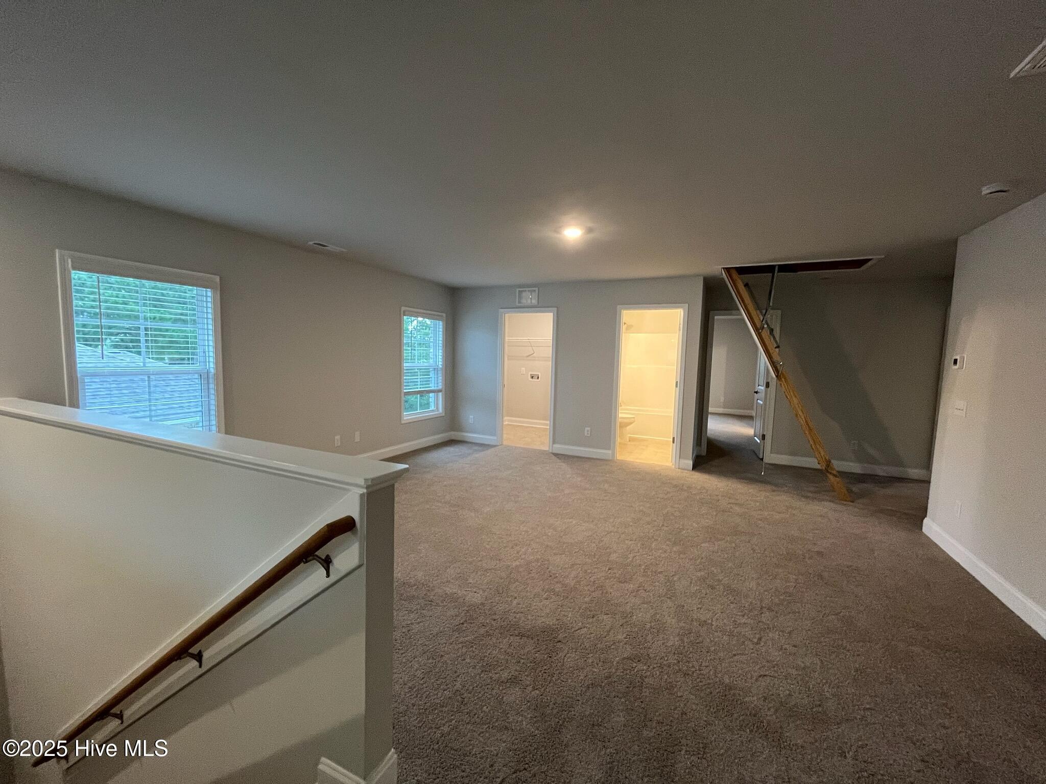 1224 Mandevilla Drive SE