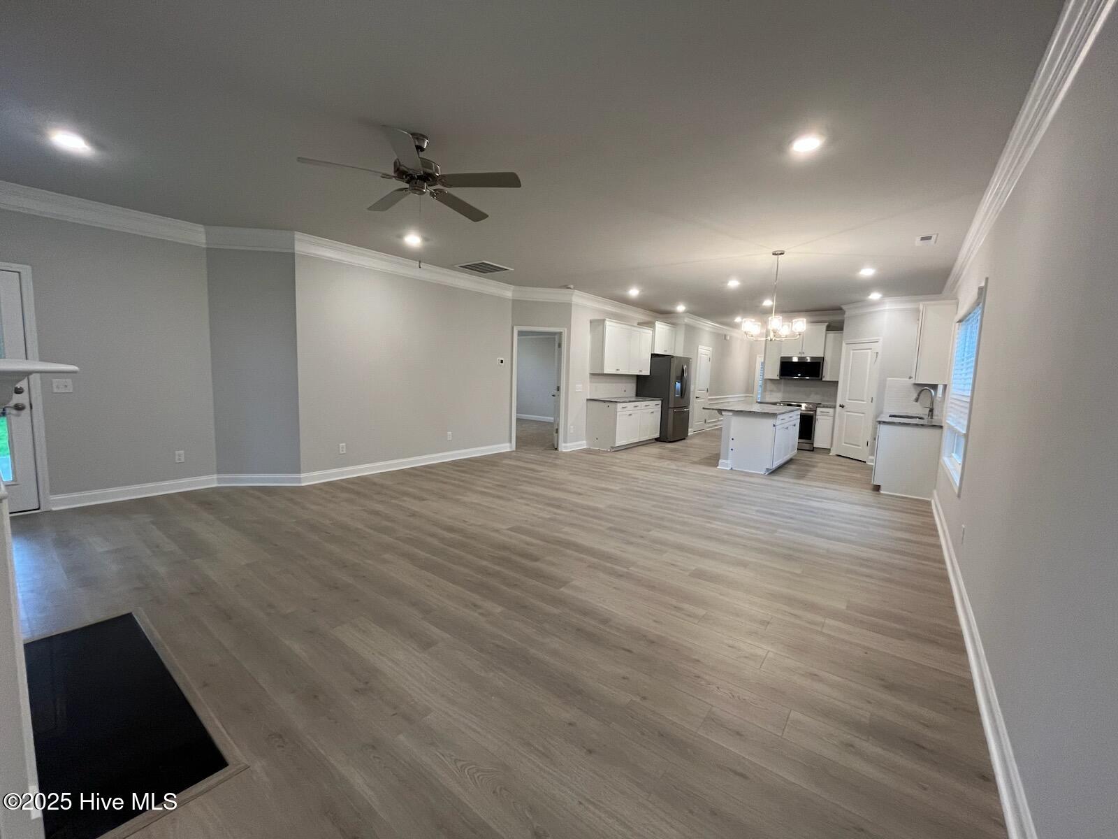 1224 Mandevilla Drive SE