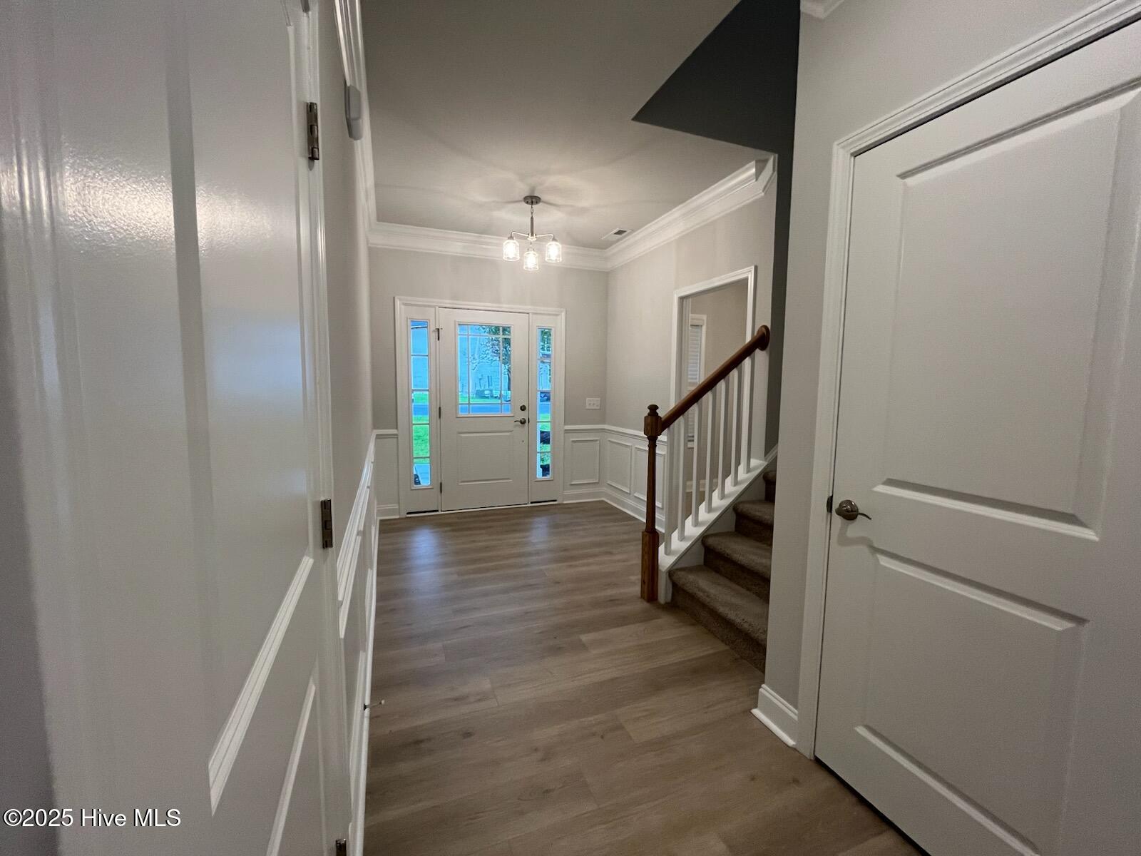 1224 Mandevilla Drive SE