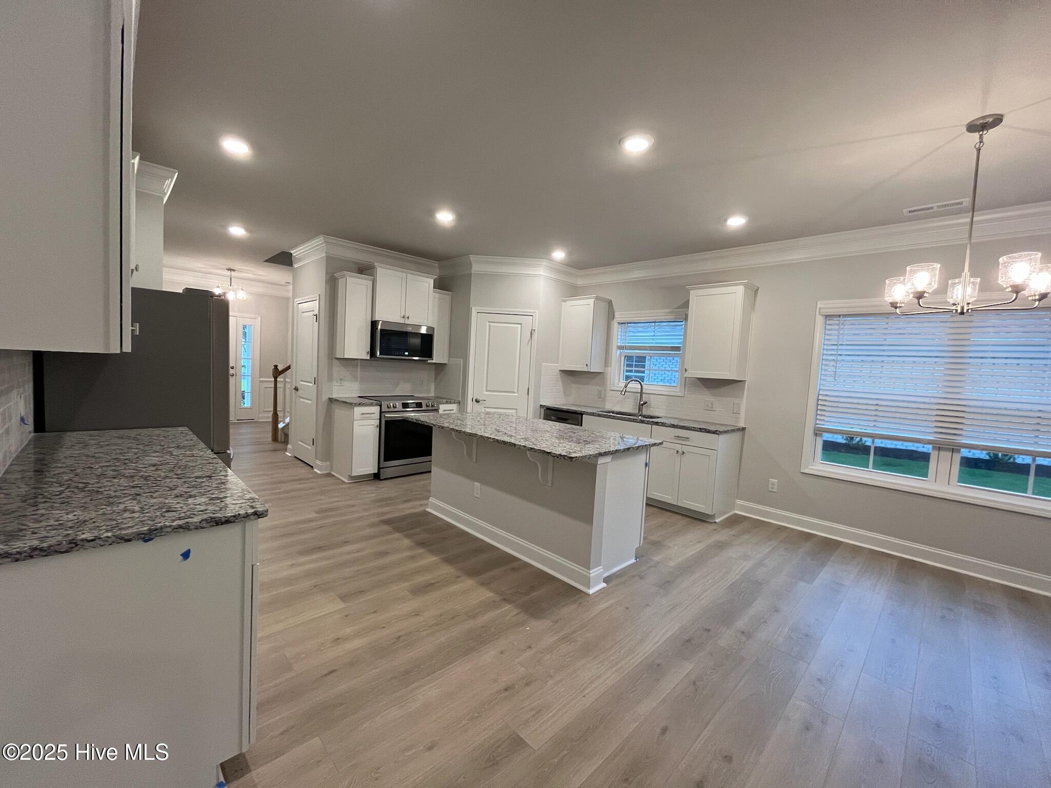 1224 Mandevilla Drive SE