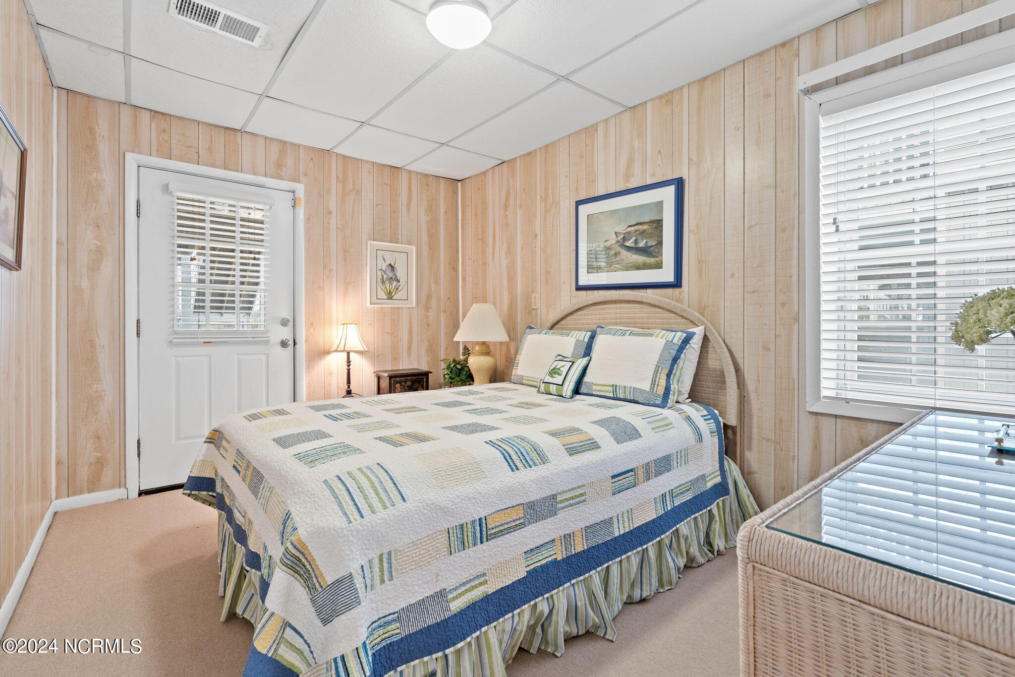 3906 W Dolphin Drive