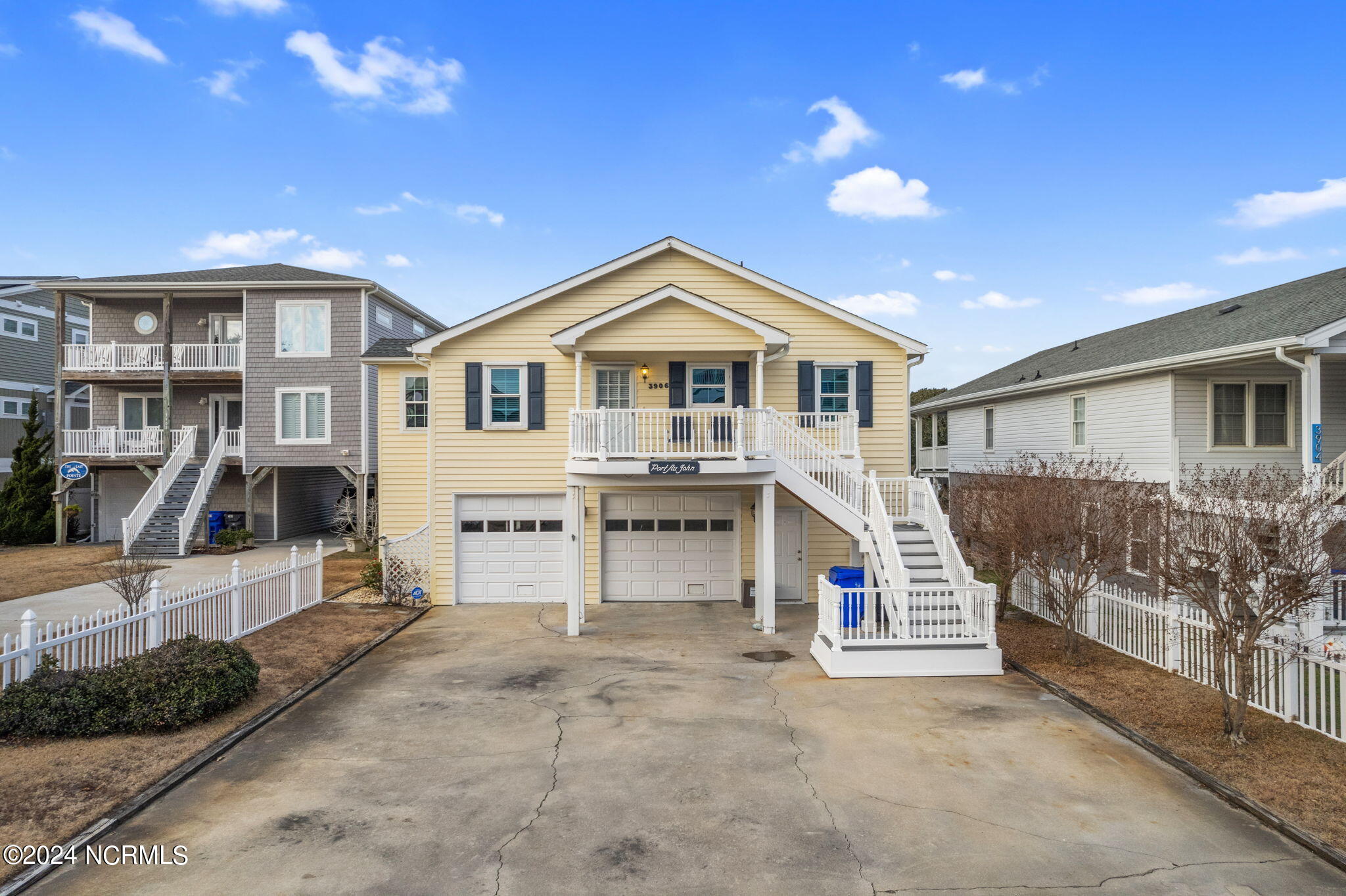 3906 W Dolphin Drive