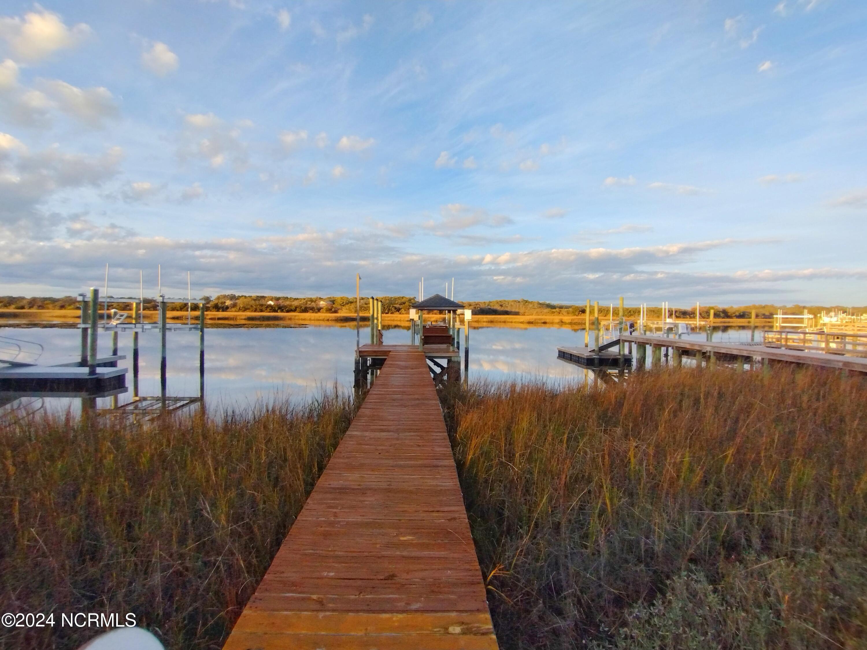 3906 W Dolphin Drive