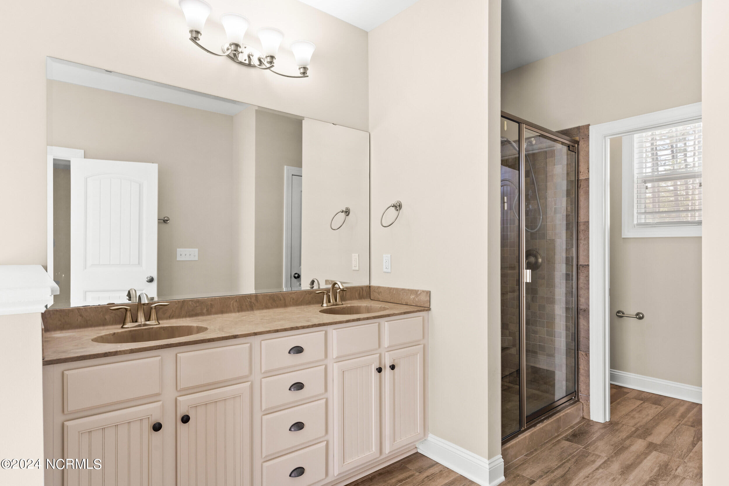 9052 Gardens Grove Road