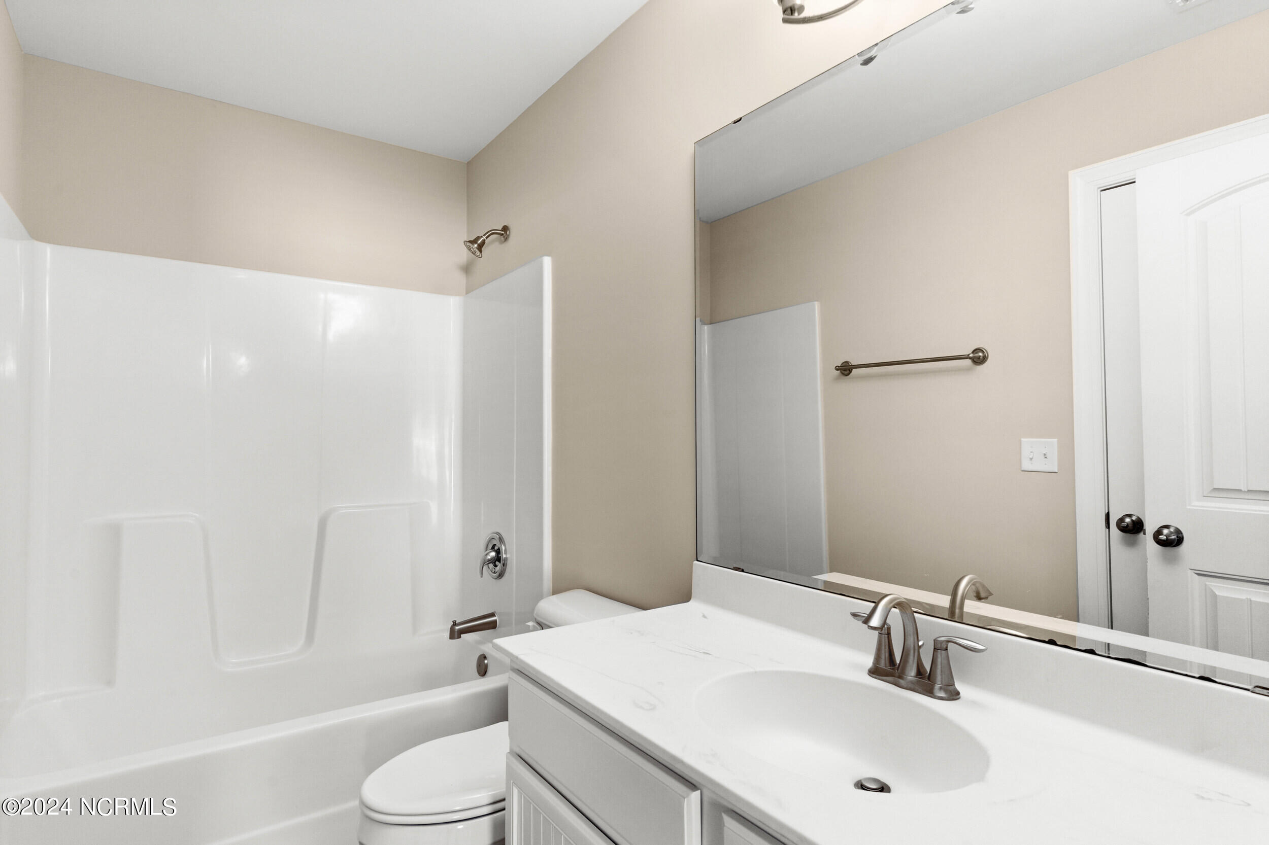 9052 Gardens Grove Road