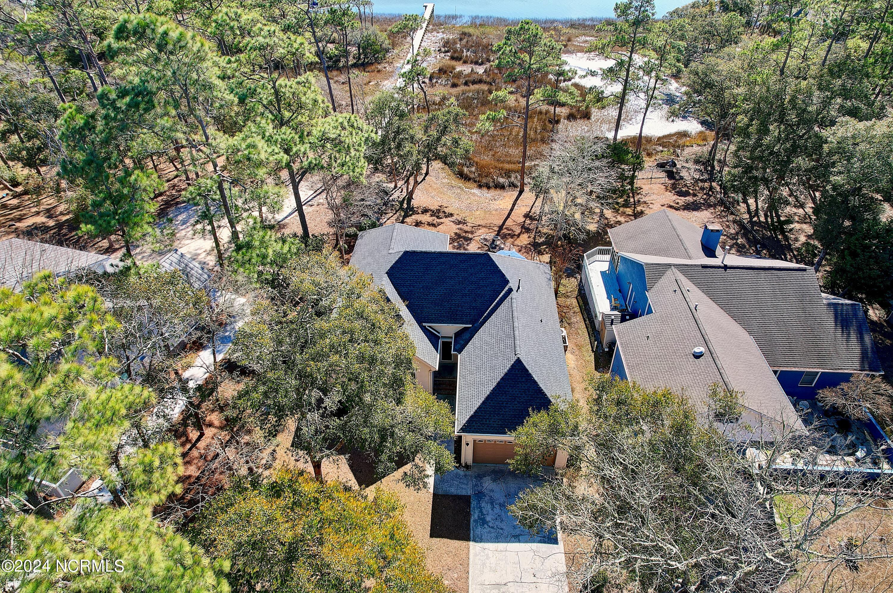 559 Lockwood Court SE