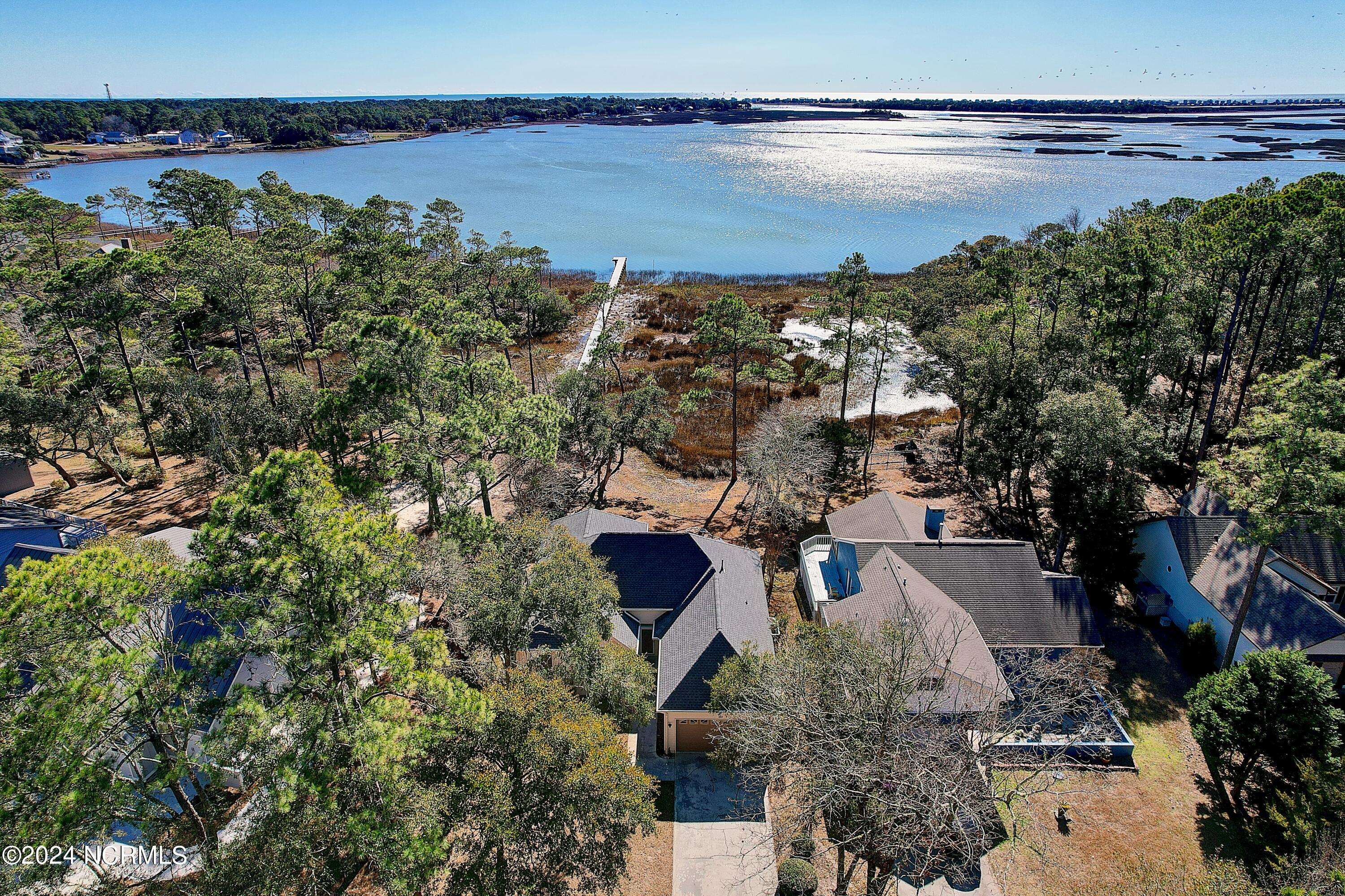 559 Lockwood Court SE