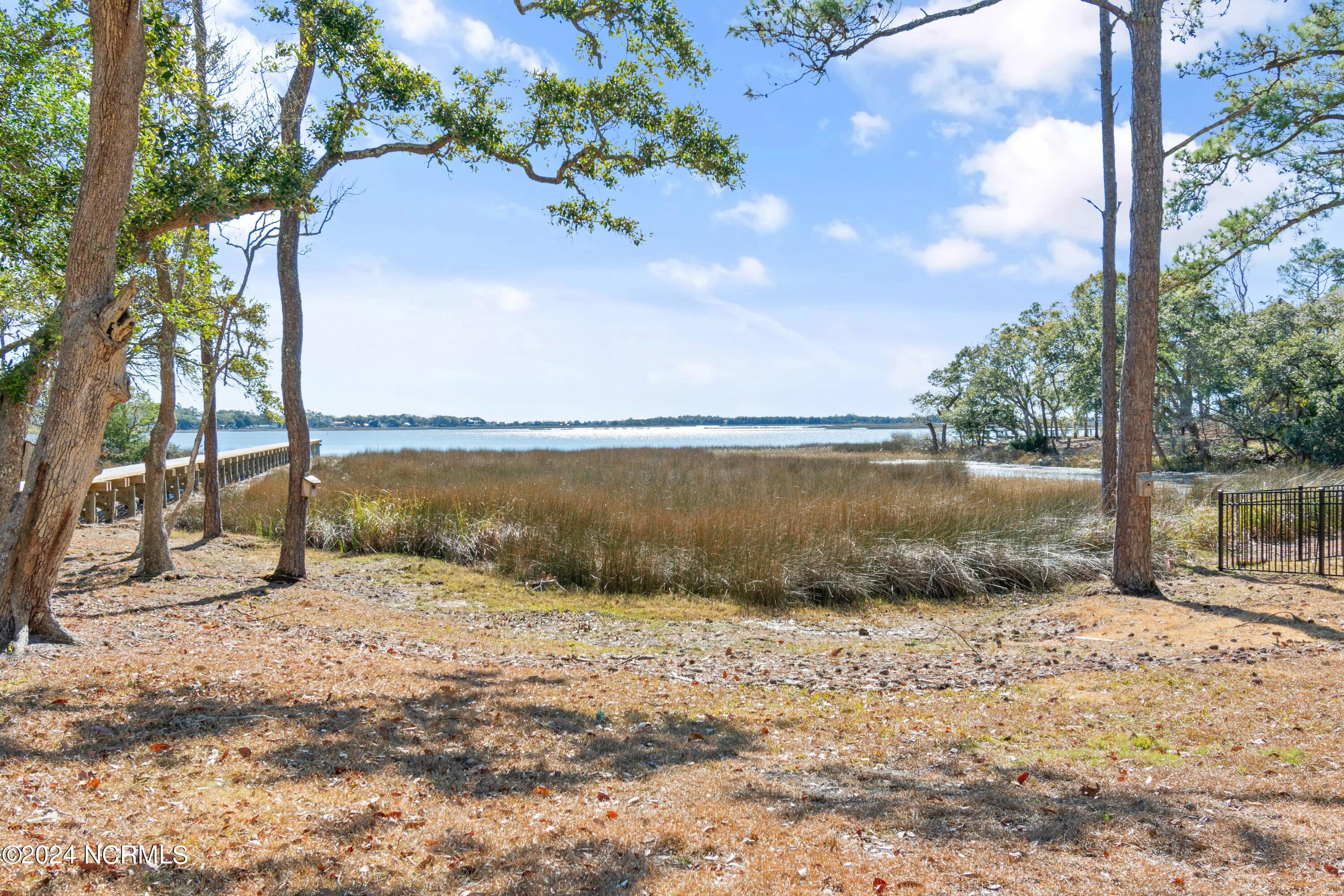 559 Lockwood Court SE