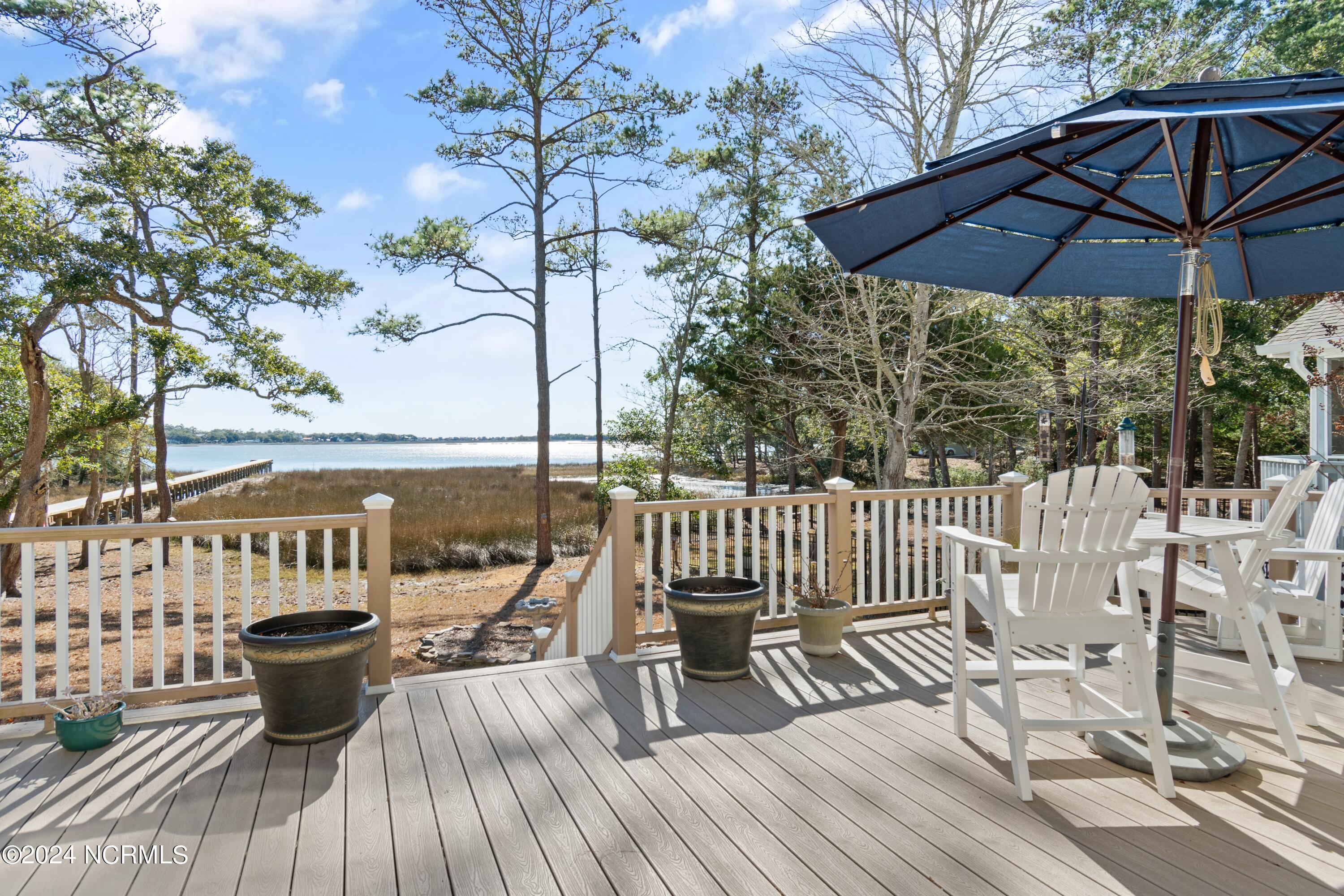 559 Lockwood Court SE