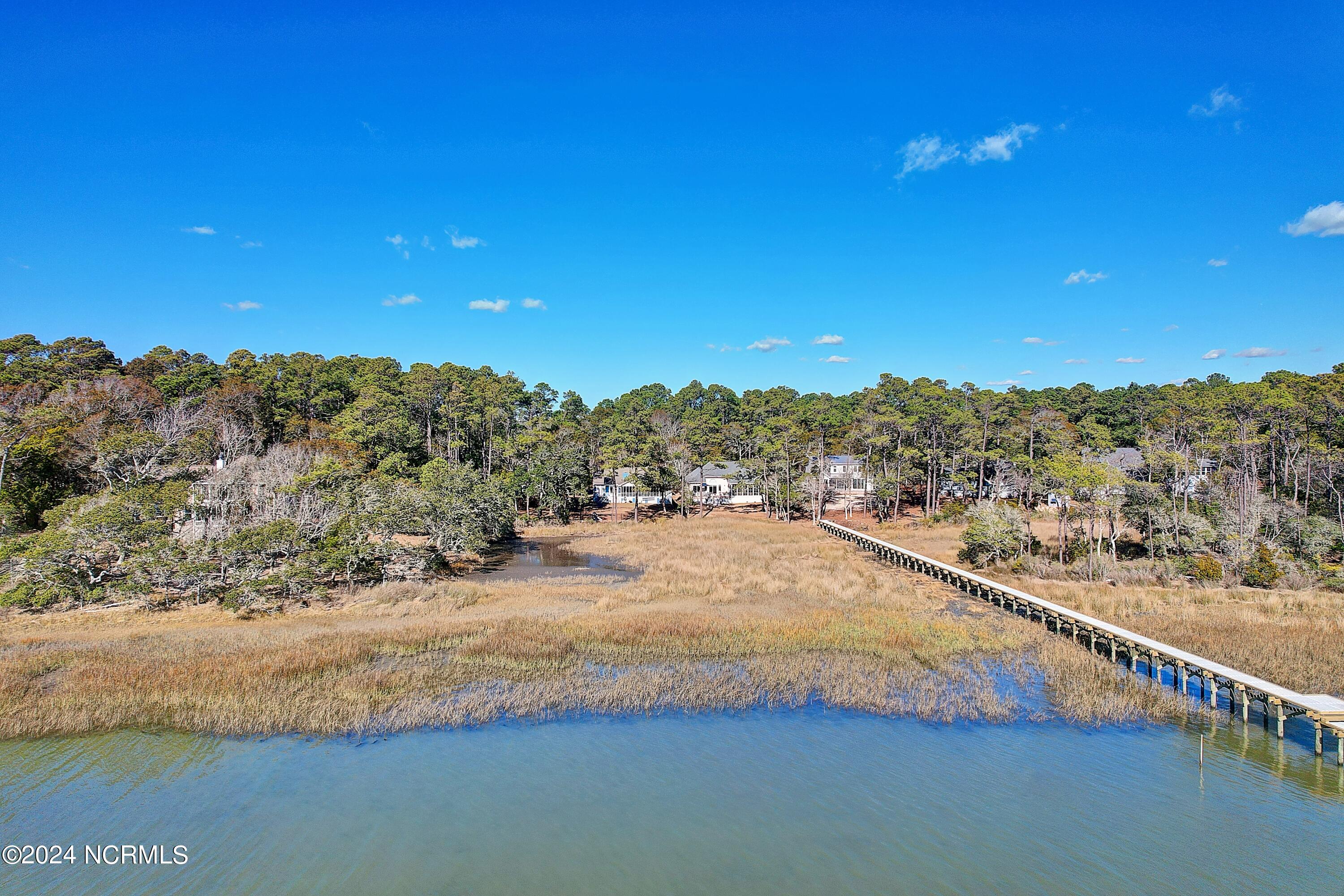 559 Lockwood Court SE