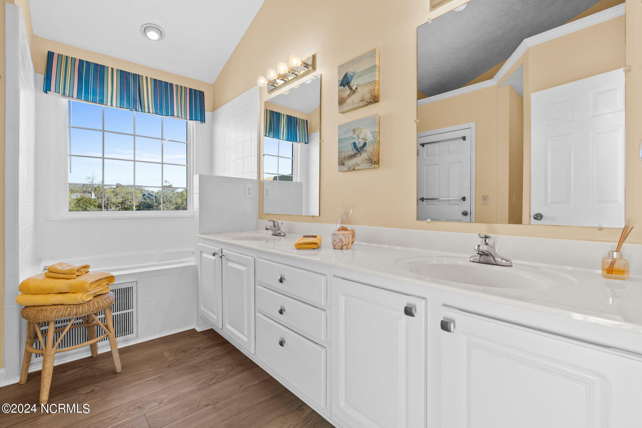 2522 Marsh Hen Drive