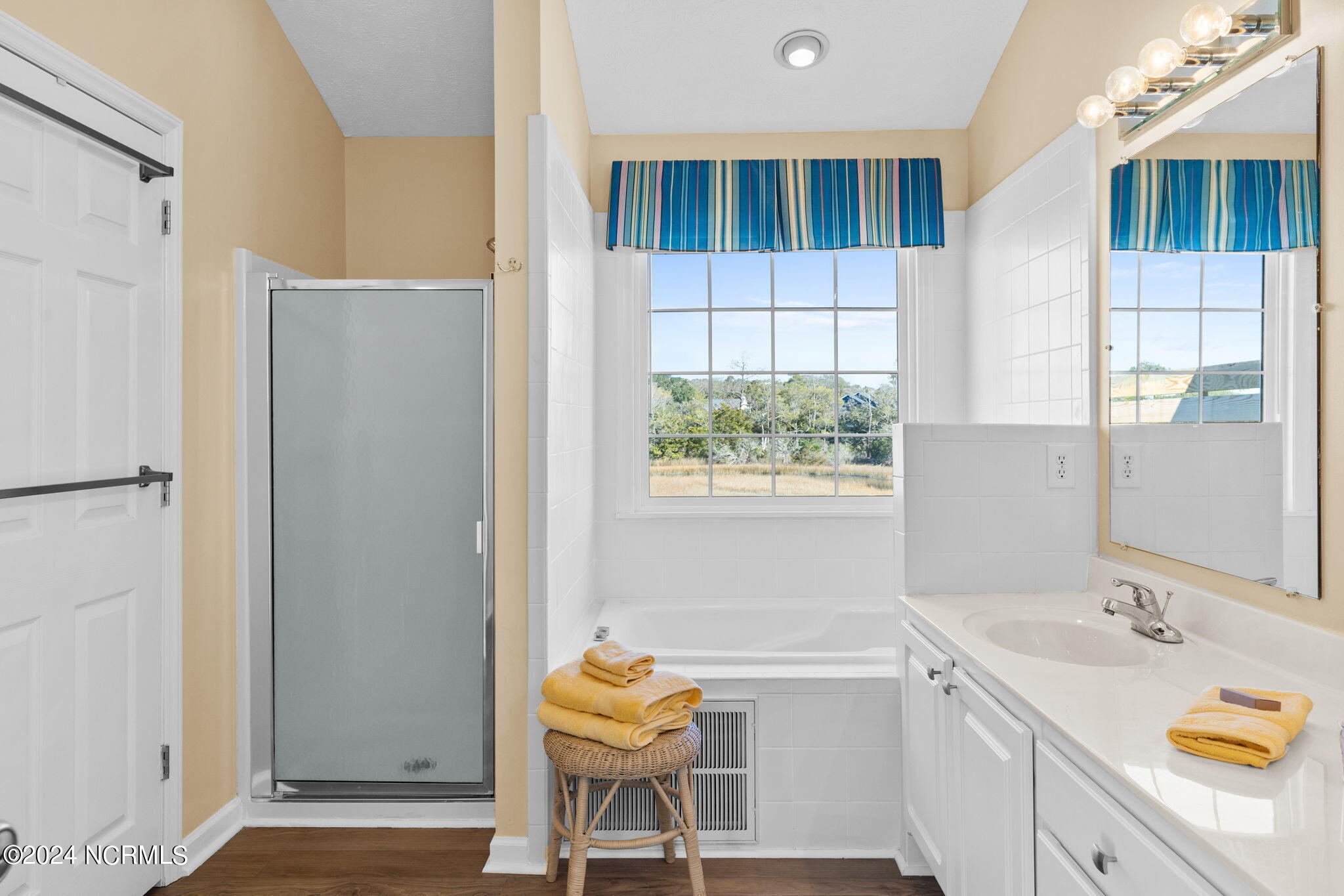 2522 Marsh Hen Drive