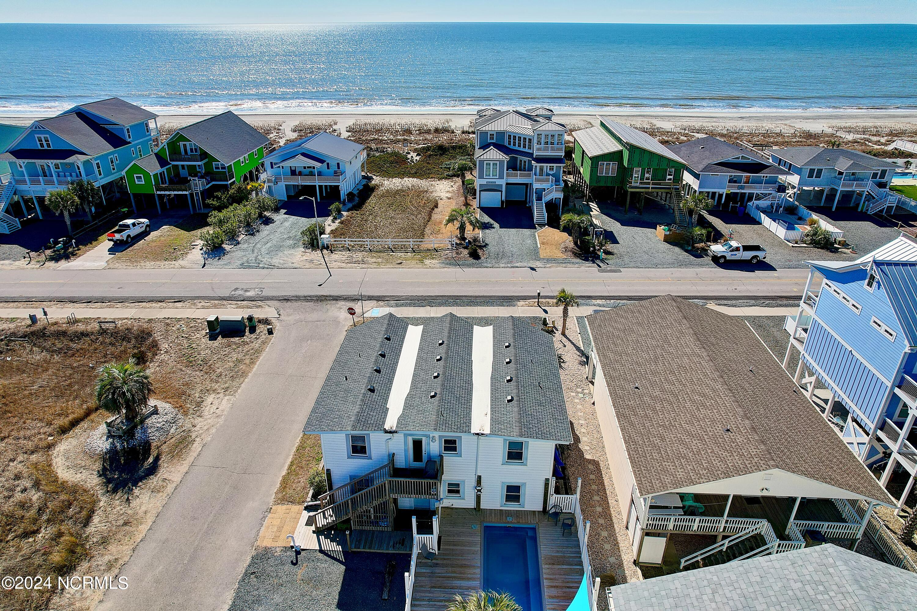 546 Ocean Boulevard W