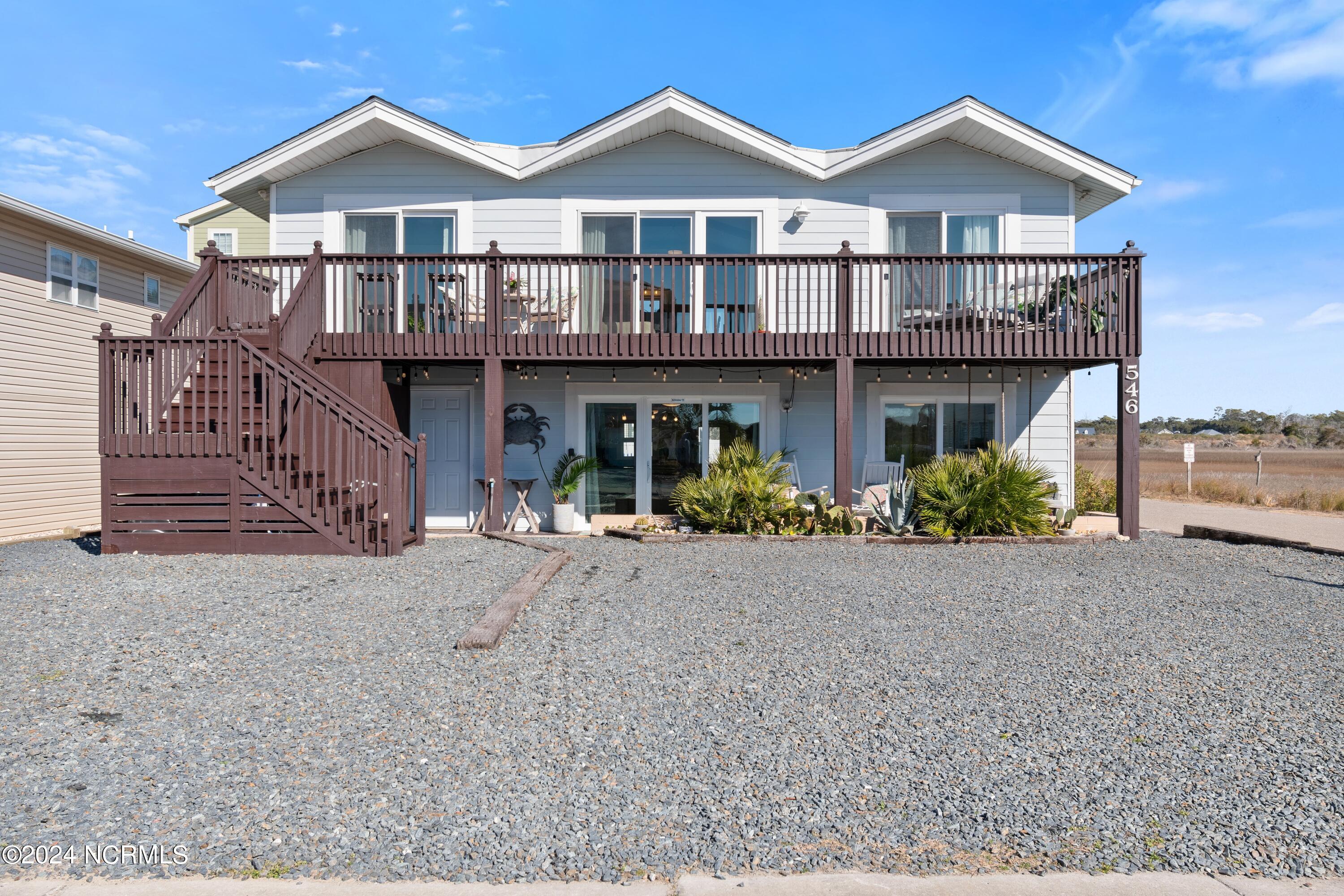 546 Ocean Boulevard W