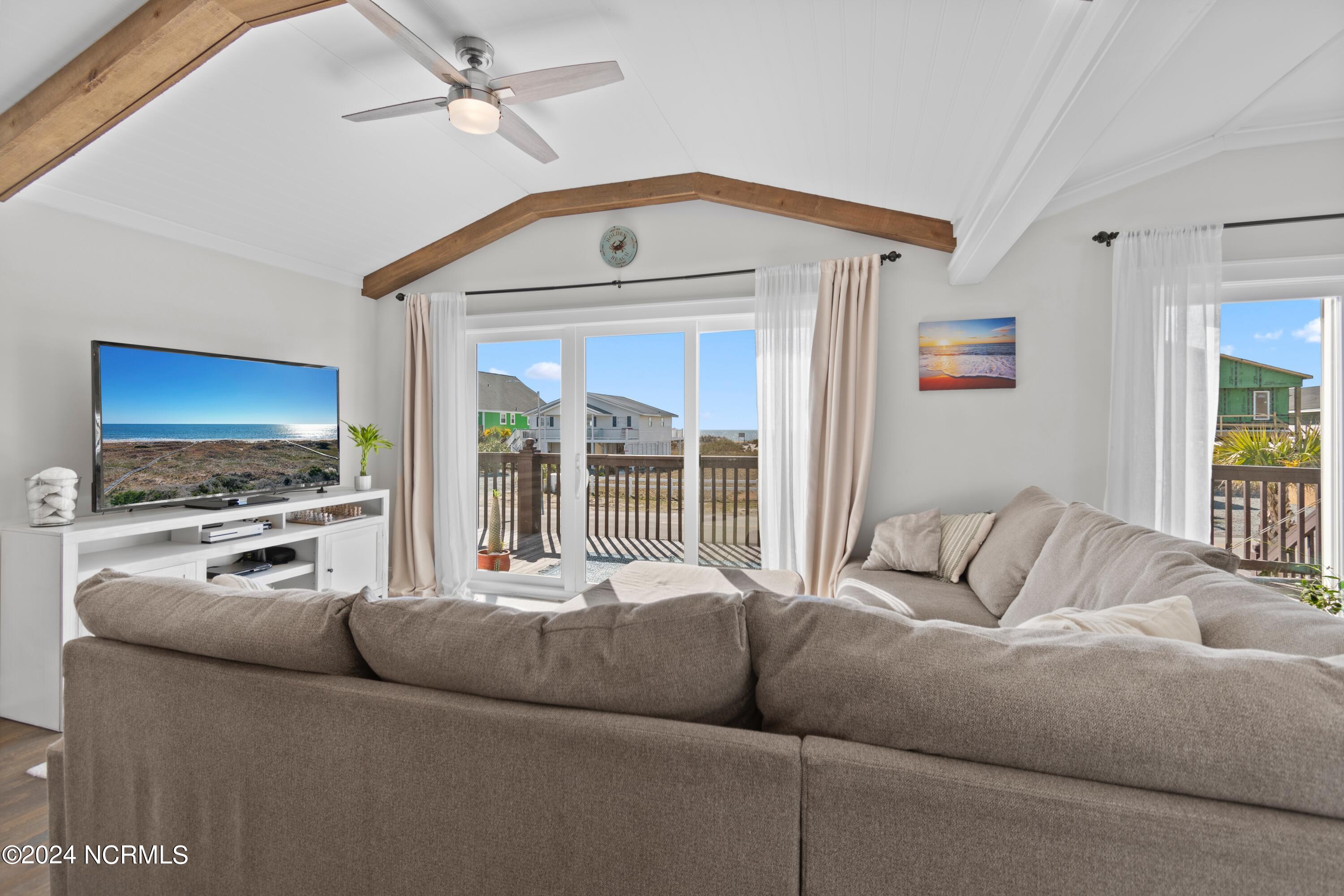 546 Ocean Boulevard W