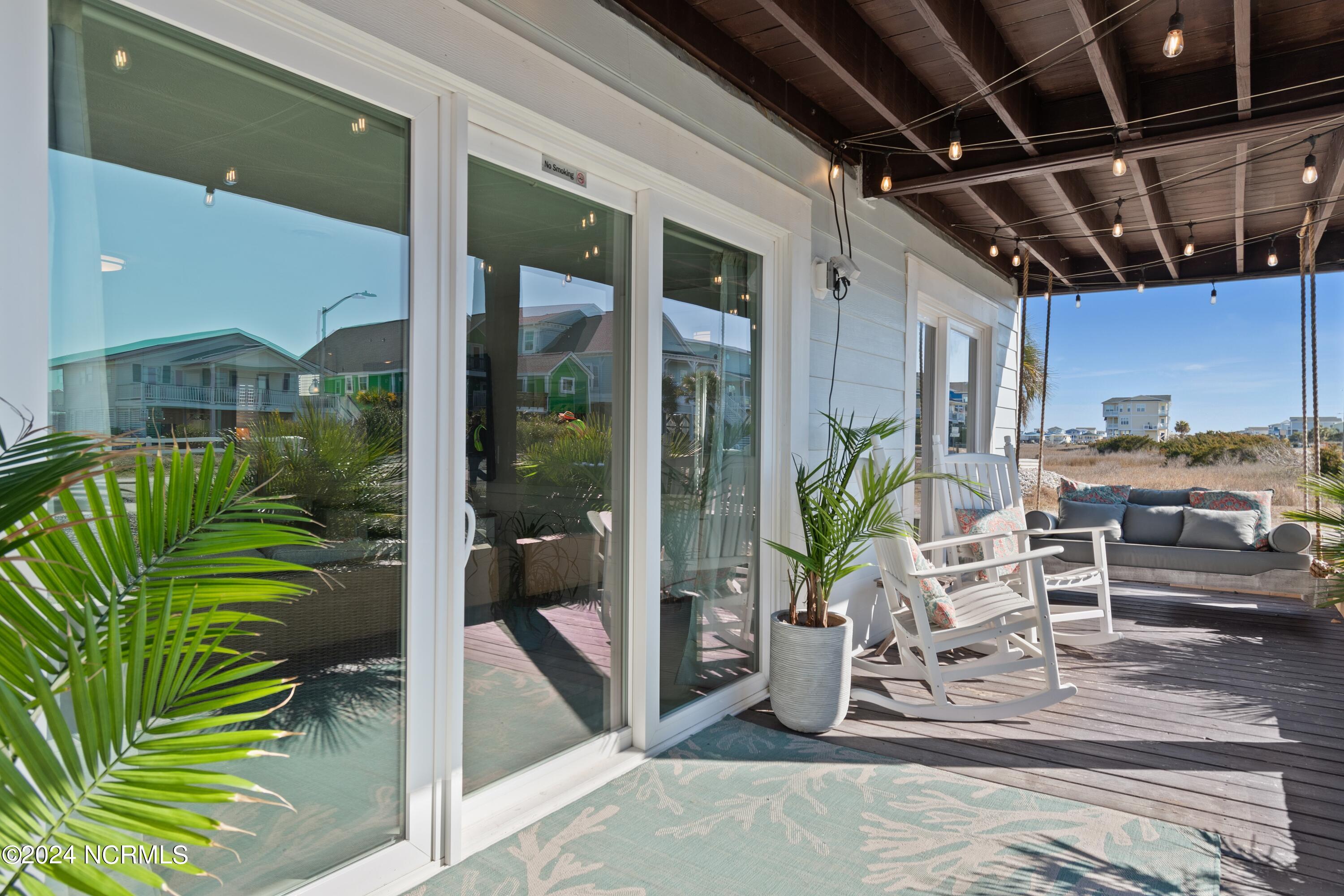 546 Ocean Boulevard W