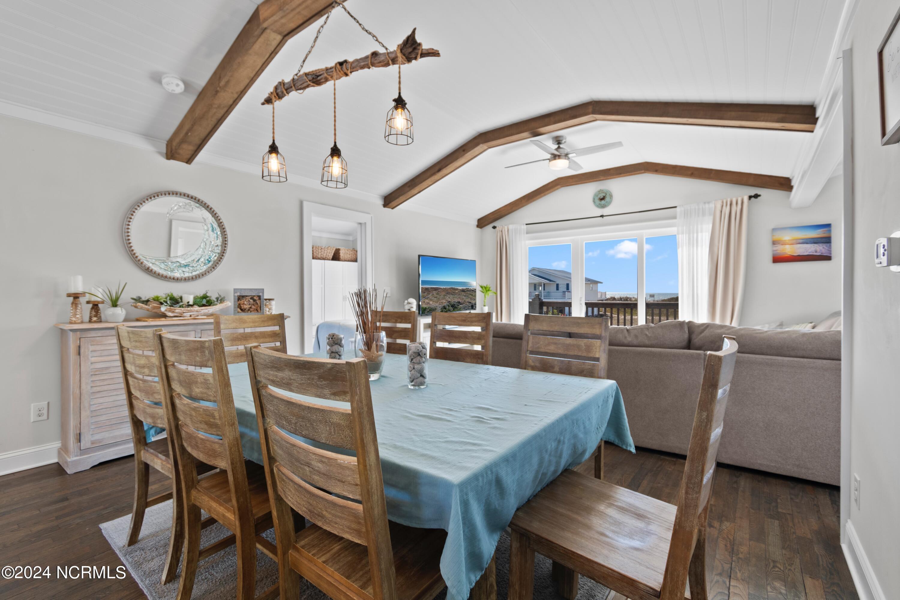 546 Ocean Boulevard W