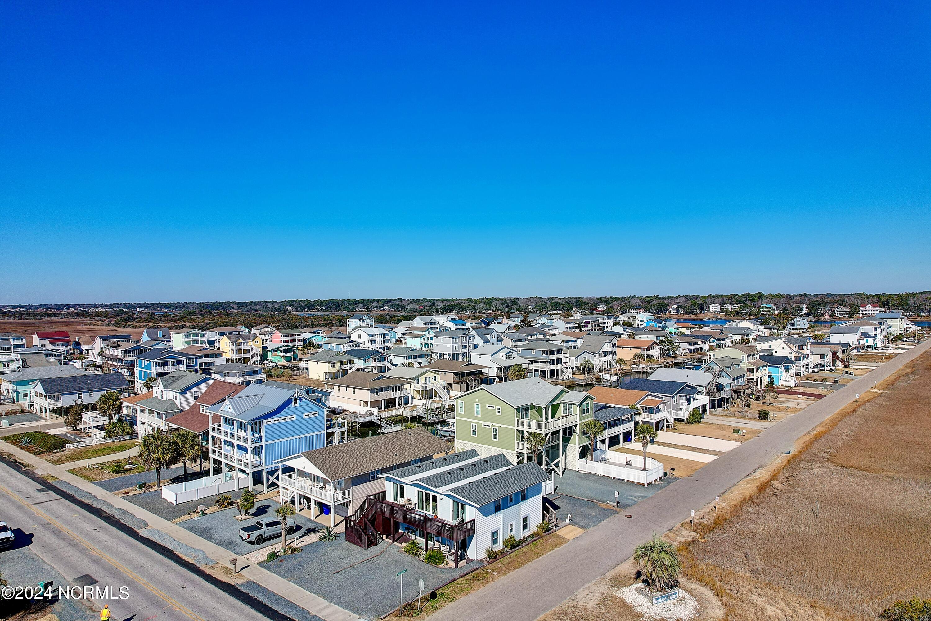 546 Ocean Boulevard W