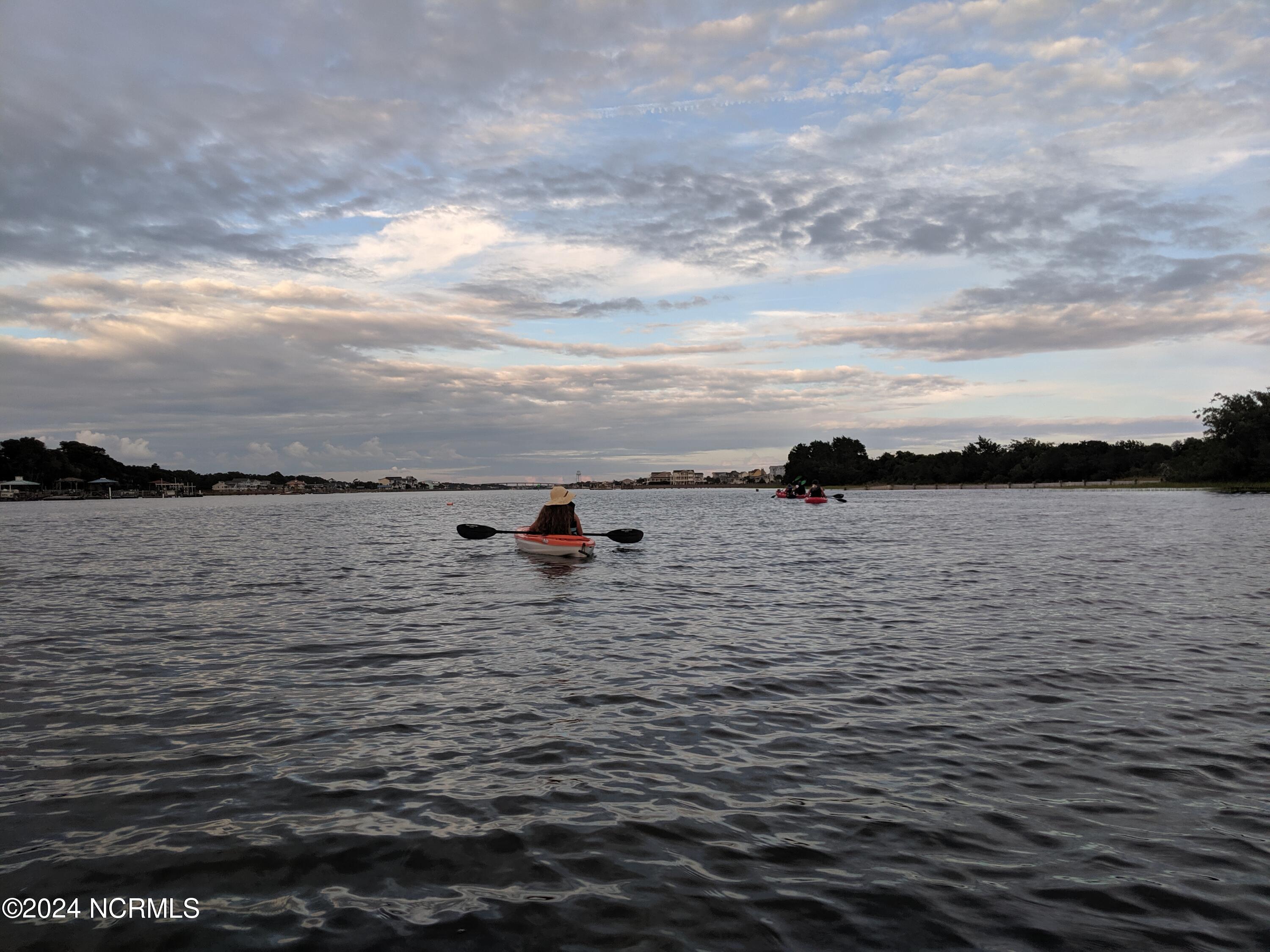 546 Ocean Boulevard W