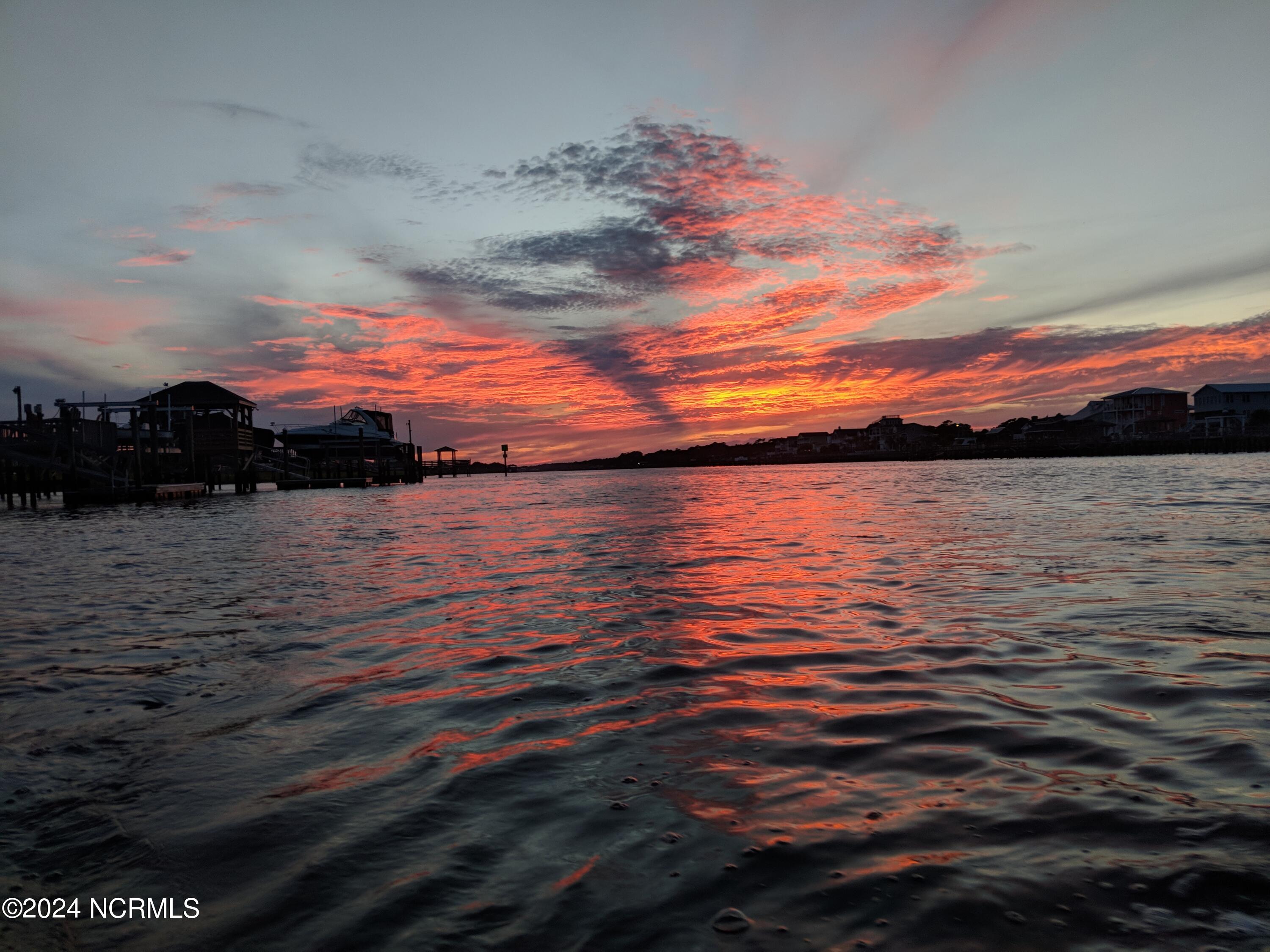 546 Ocean Boulevard W