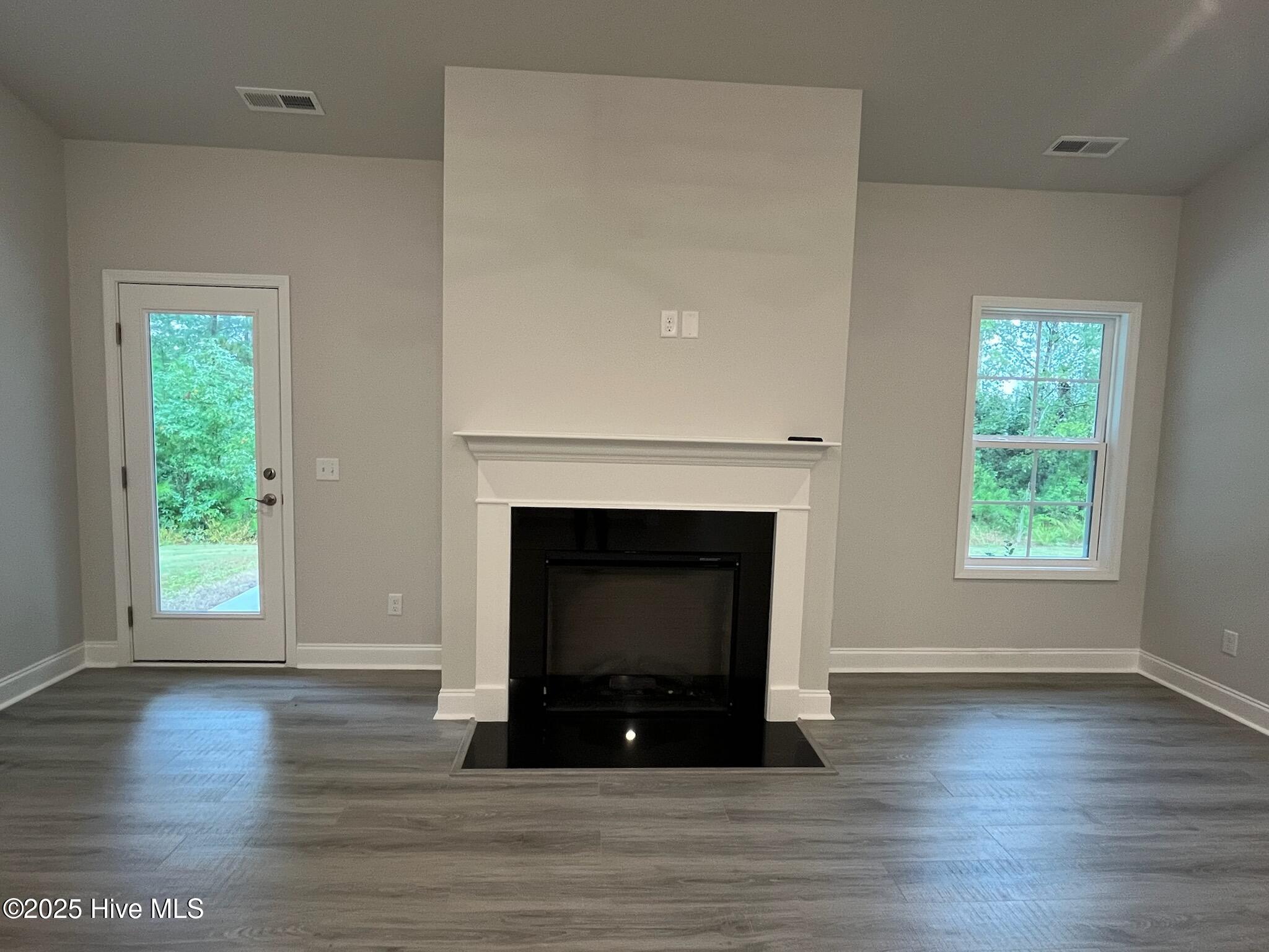 1222 Mandevilla Drive SE