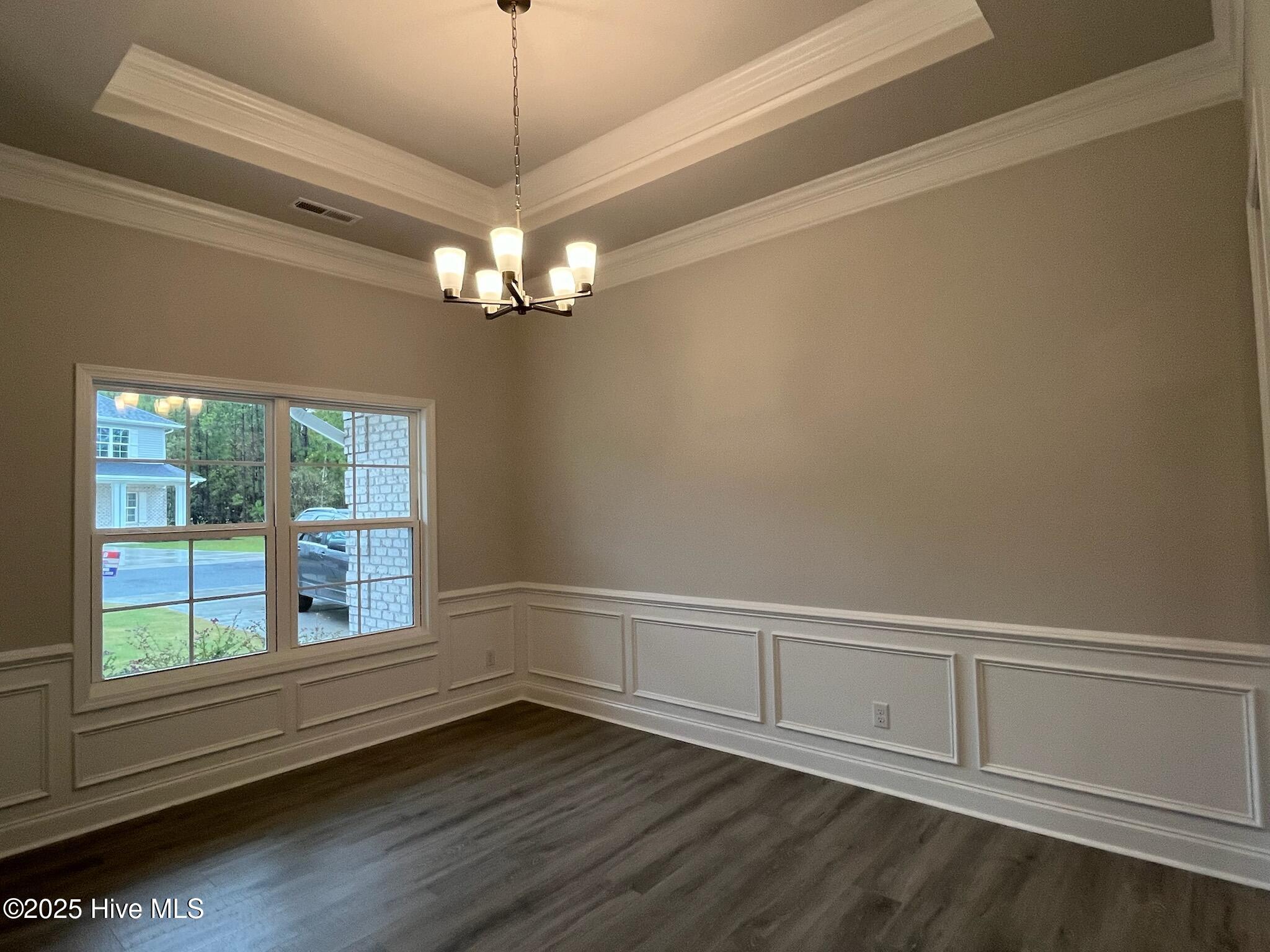 1222 Mandevilla Drive SE