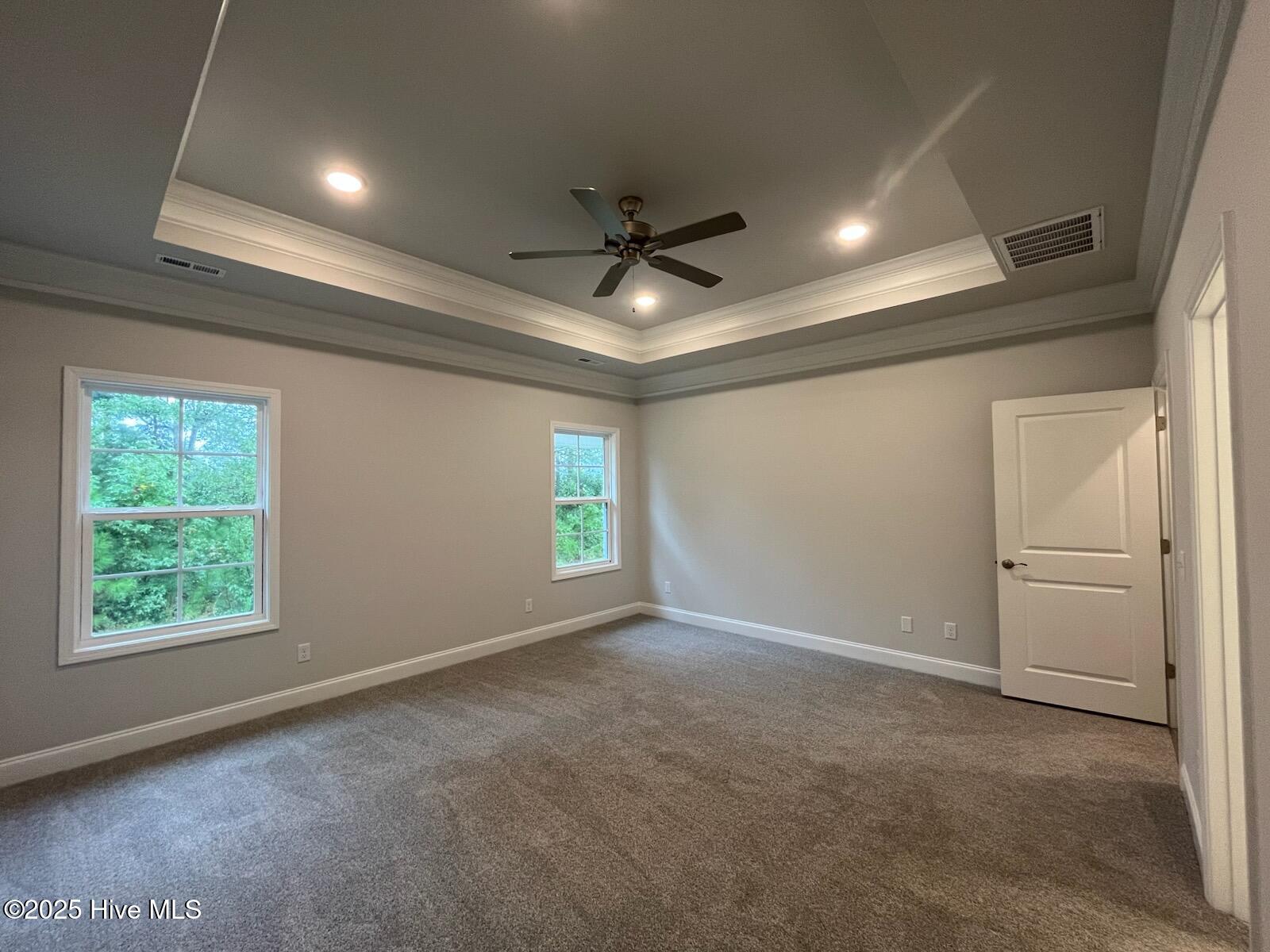 1222 Mandevilla Drive SE