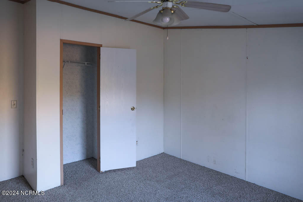 275 Colonial Landing Road SE