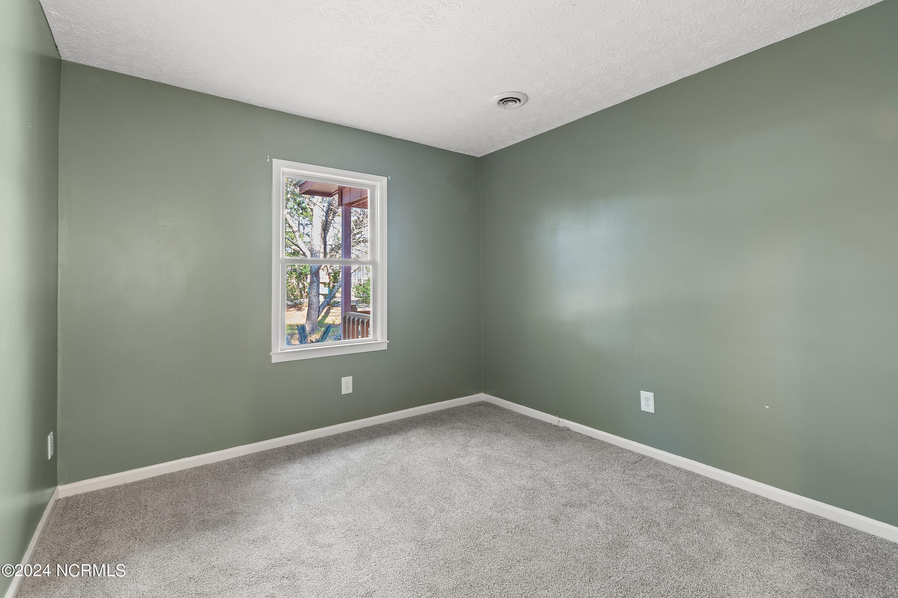 201 N Lake Keziah Drive