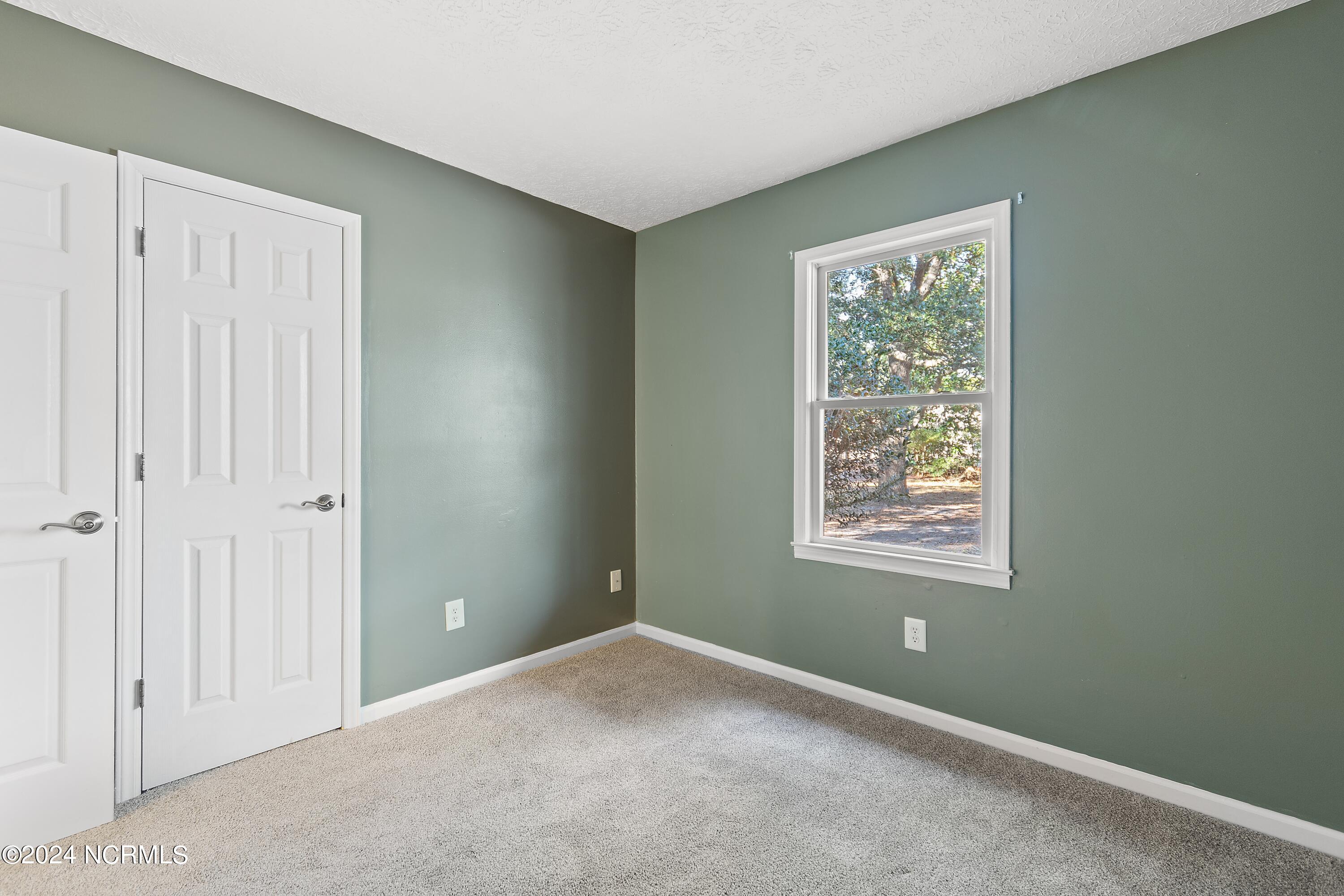 201 N Lake Keziah Drive