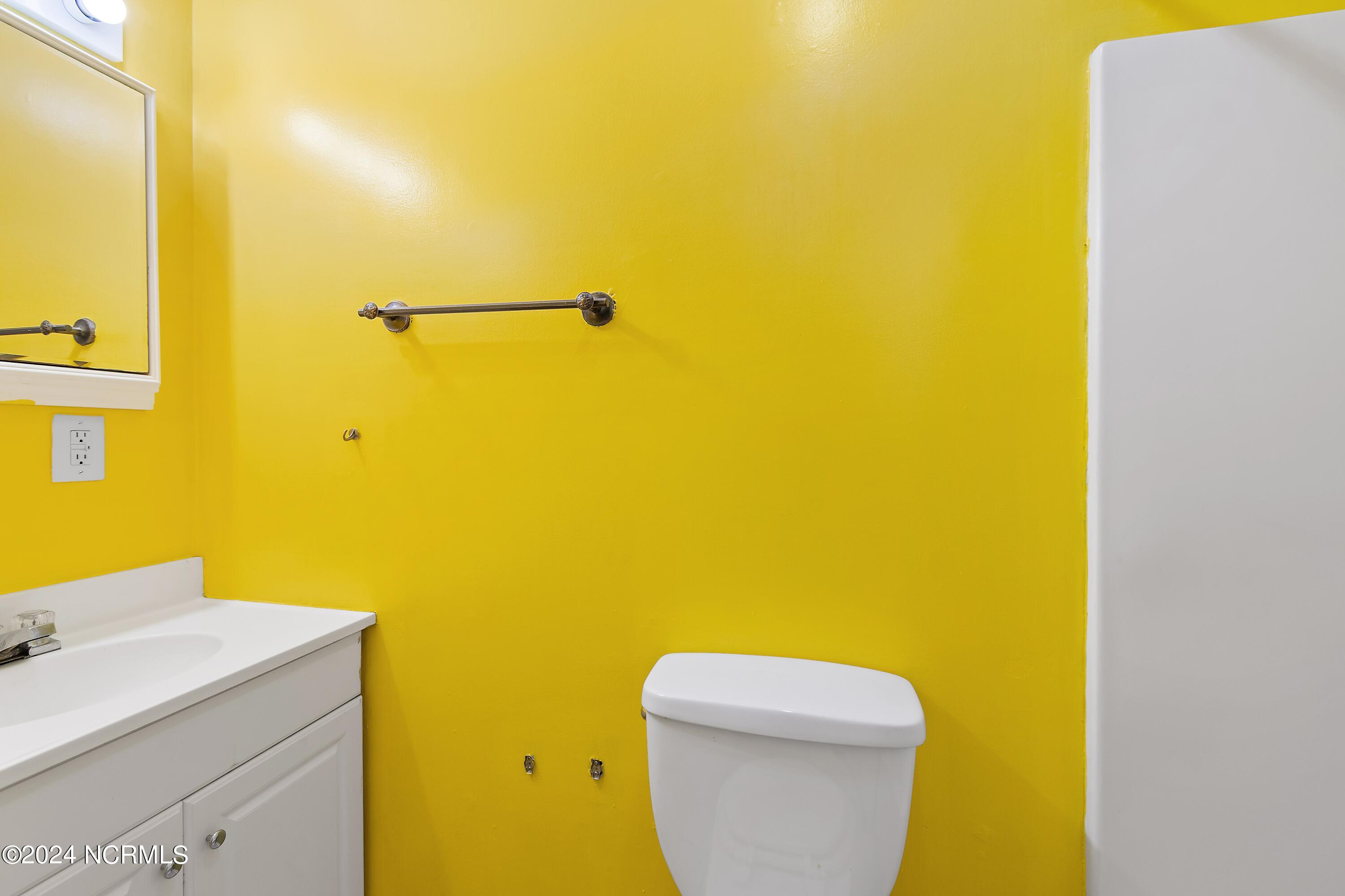 201 N Lake Keziah Drive