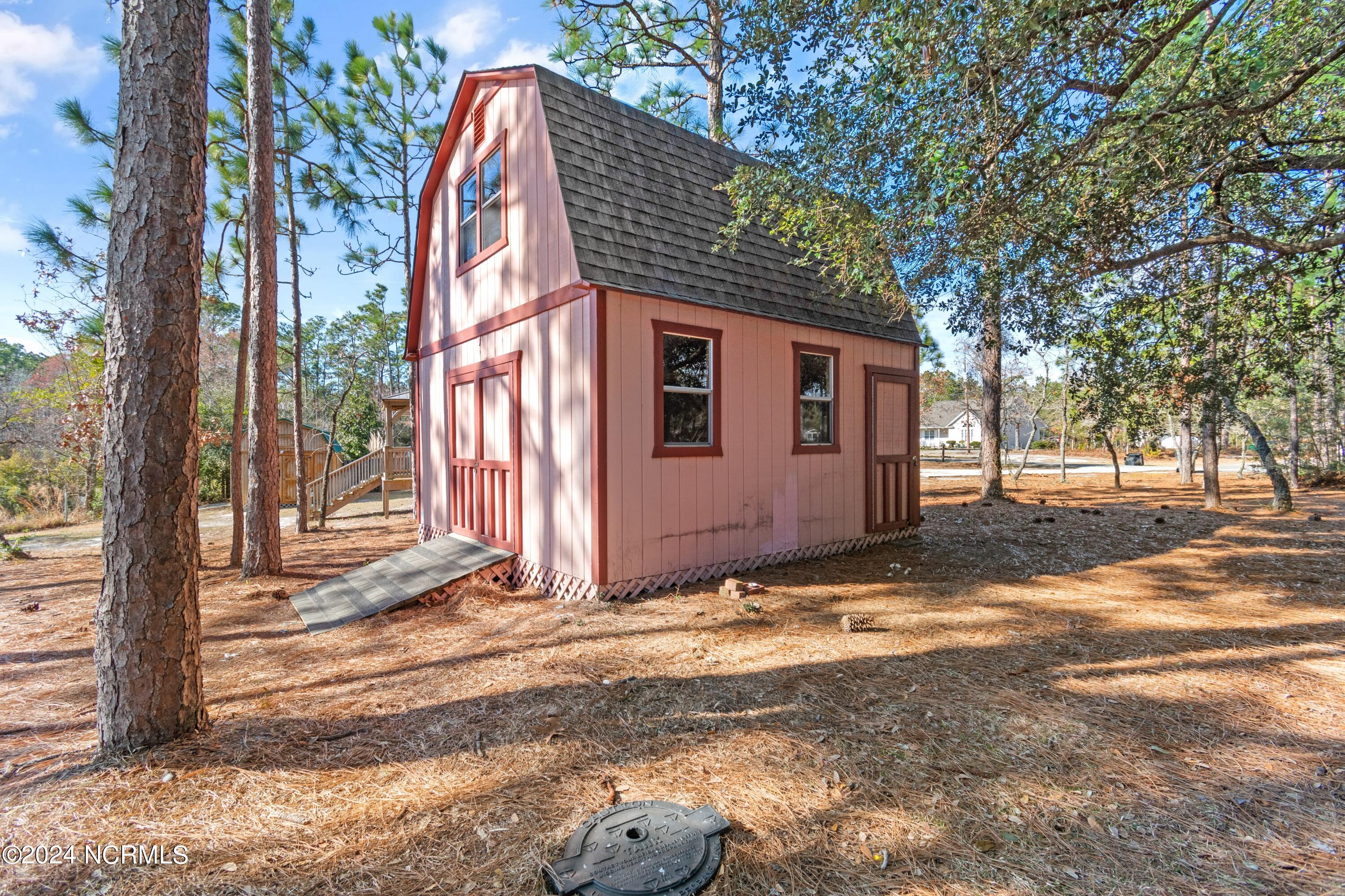 201 N Lake Keziah Drive