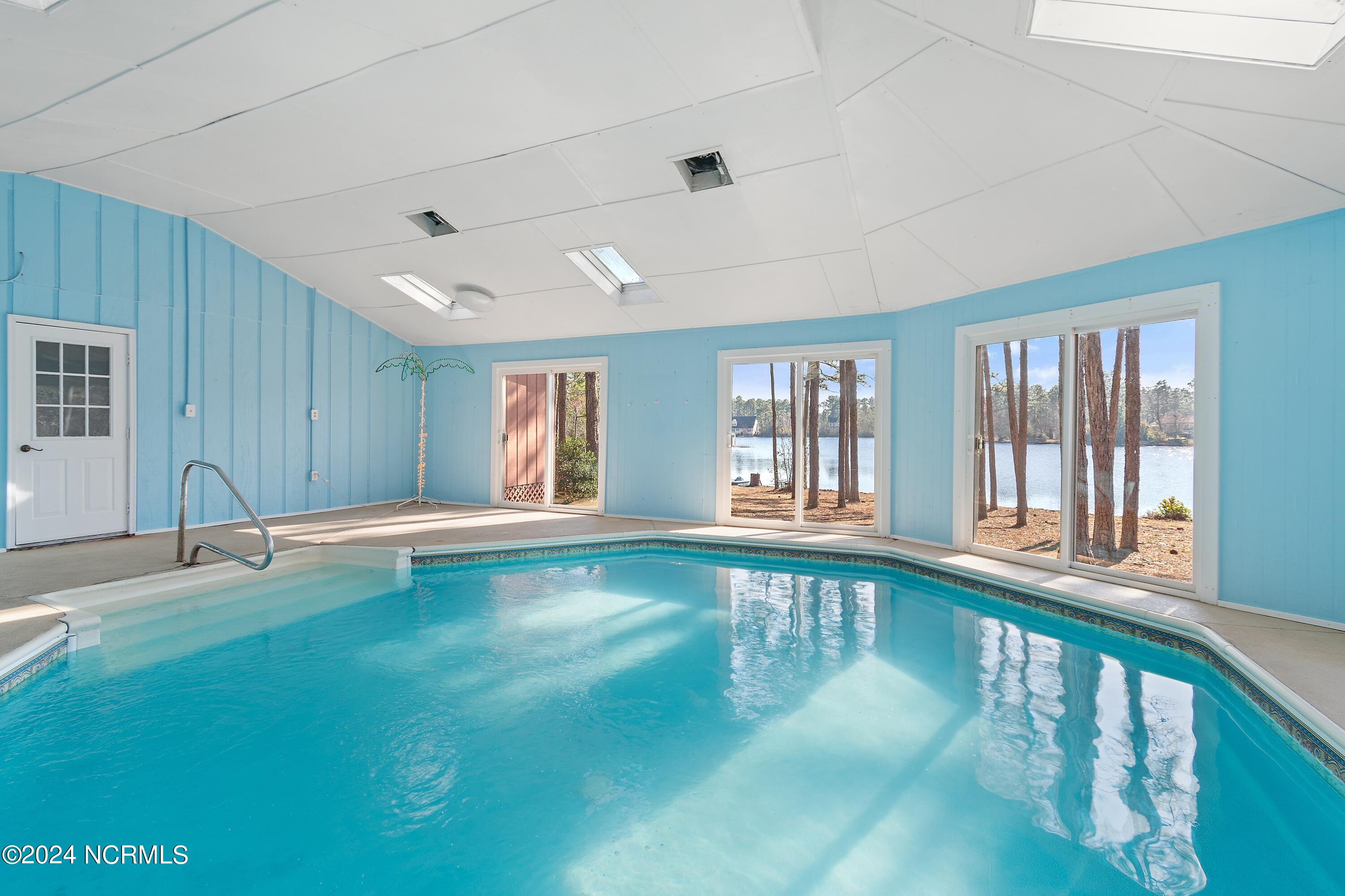 201 N Lake Keziah Drive