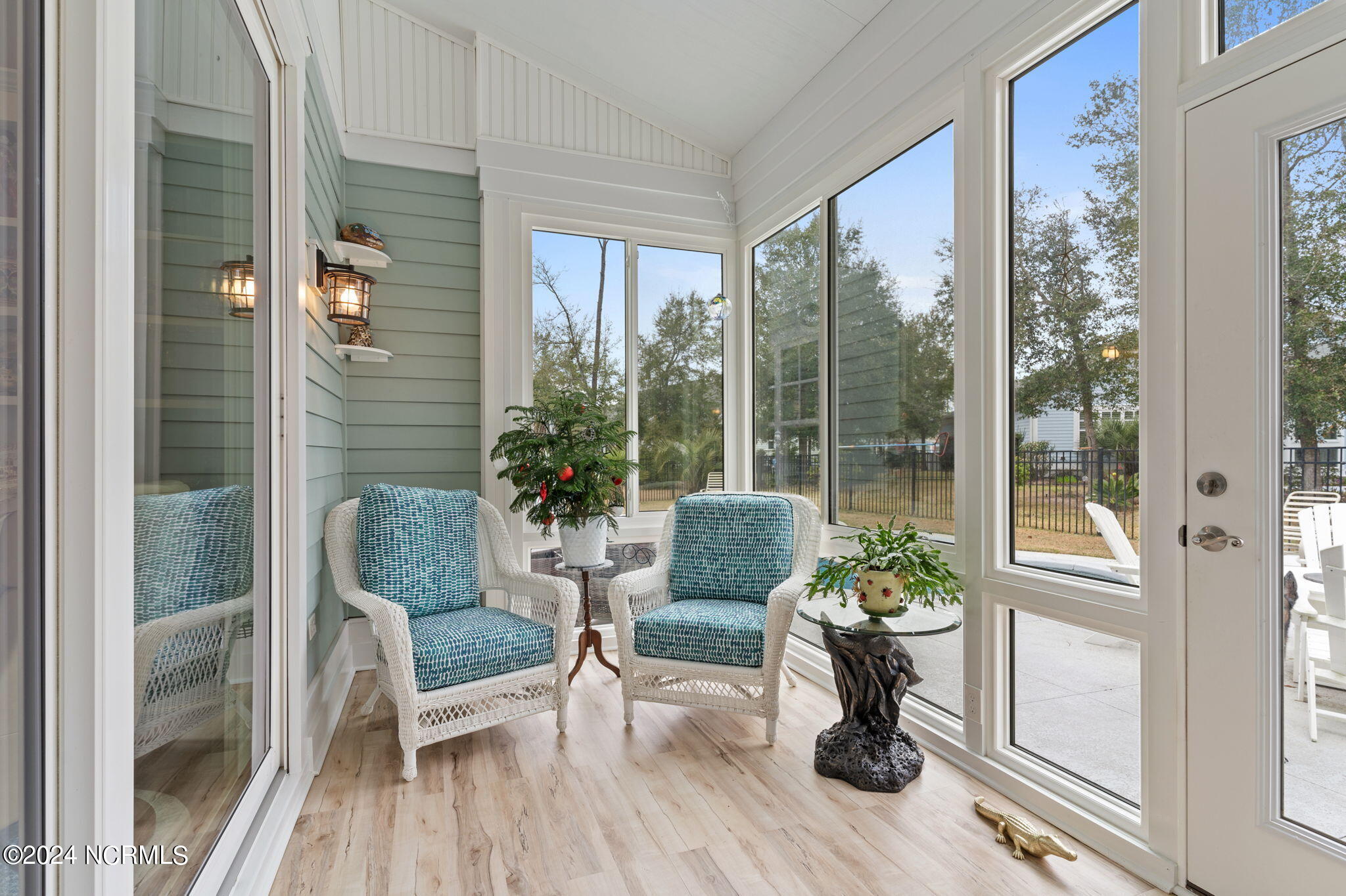 1038 Sea Horse Court