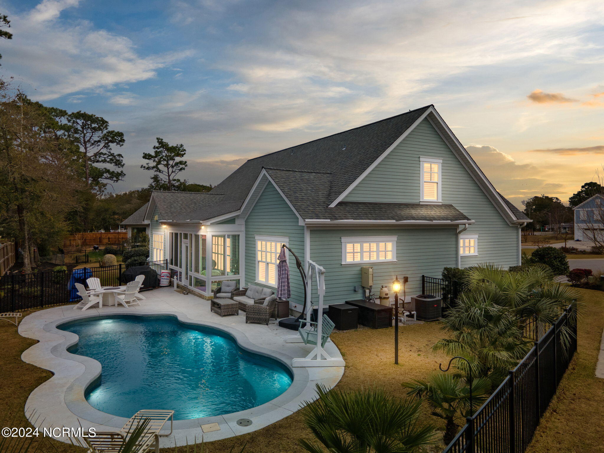 1038 Sea Horse Court