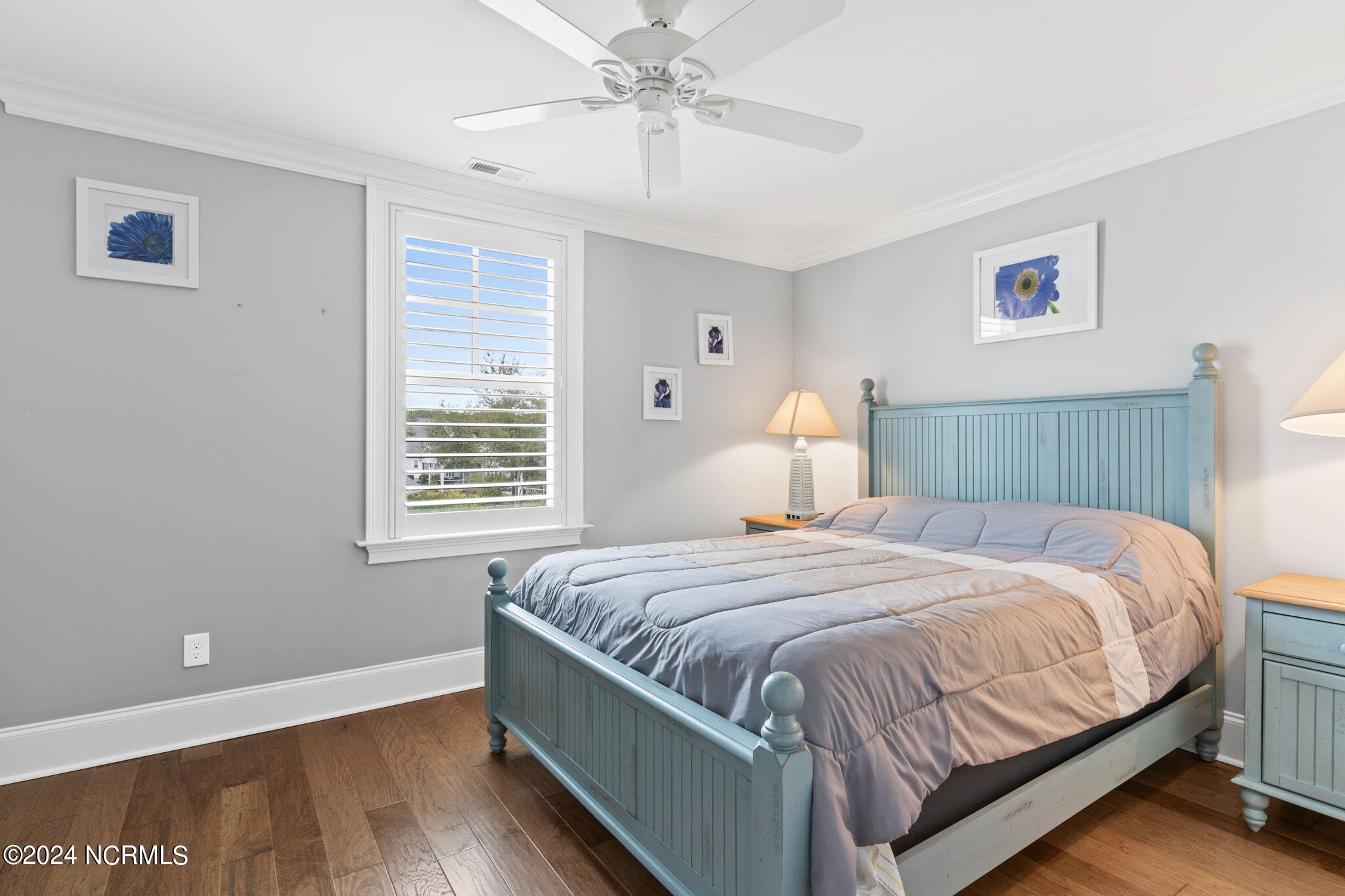 1038 Sea Horse Court