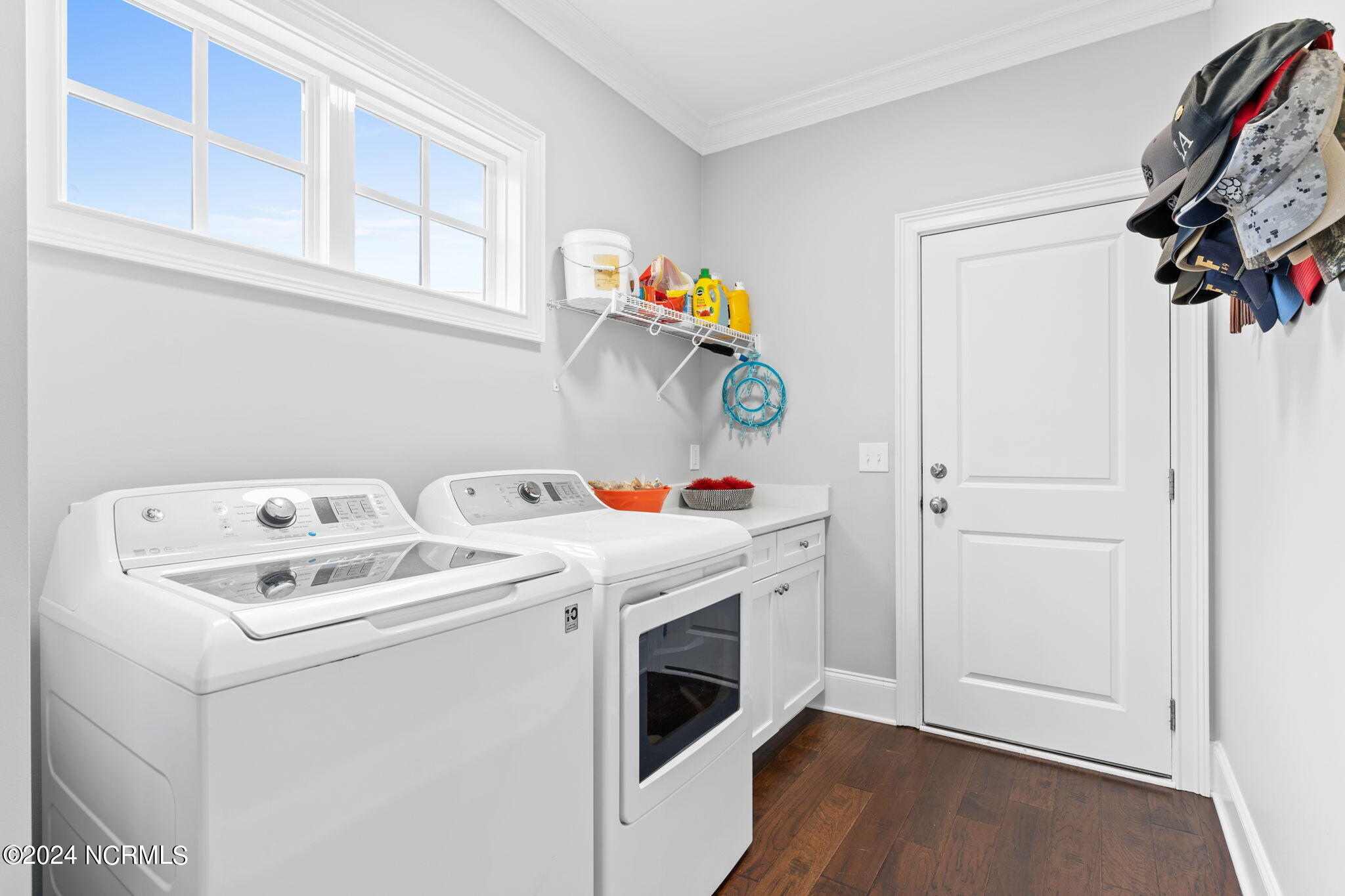 1038 Sea Horse Court