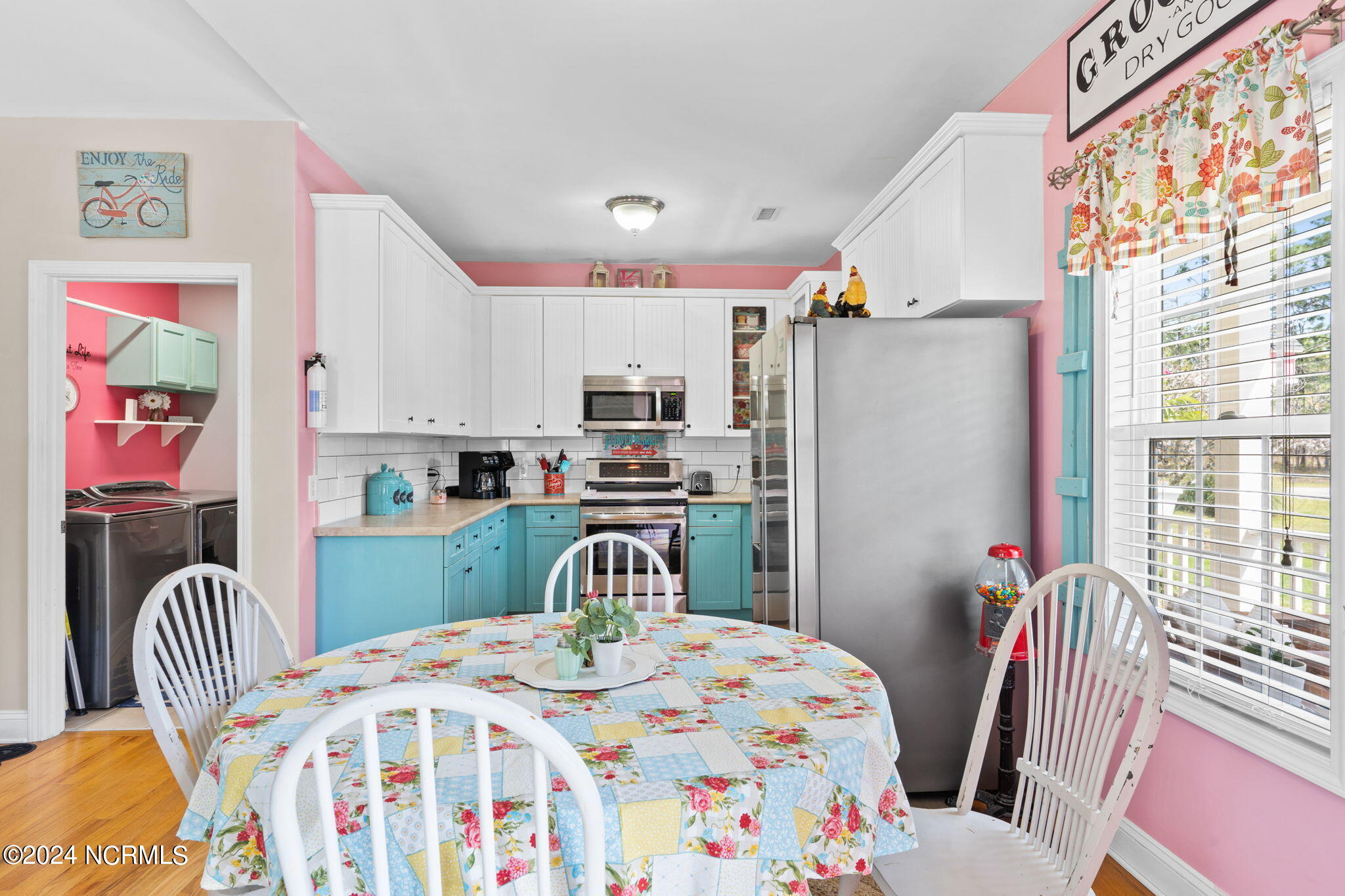 1887 E Boiling Spring Road