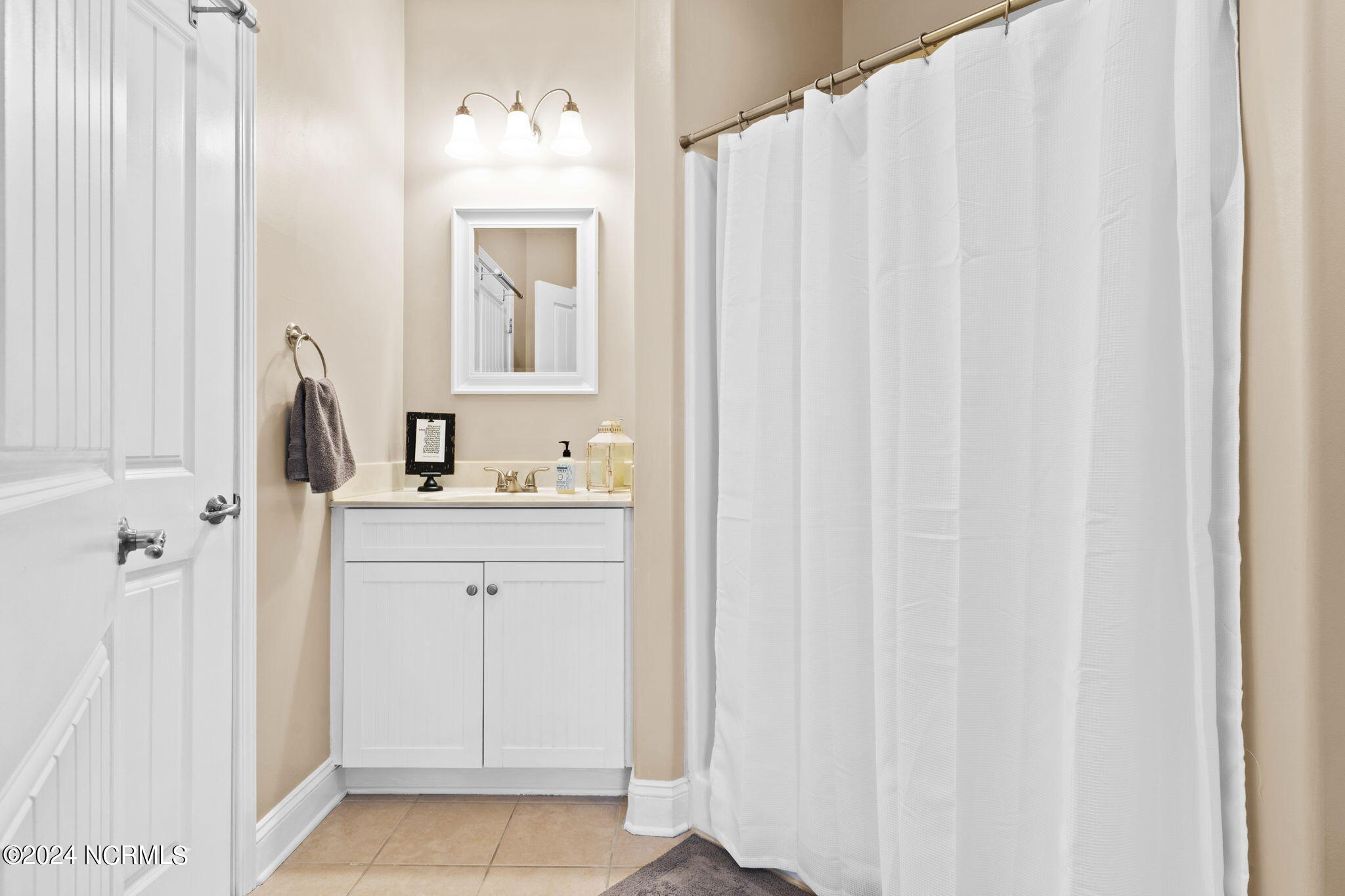 1887 E Boiling Spring Road