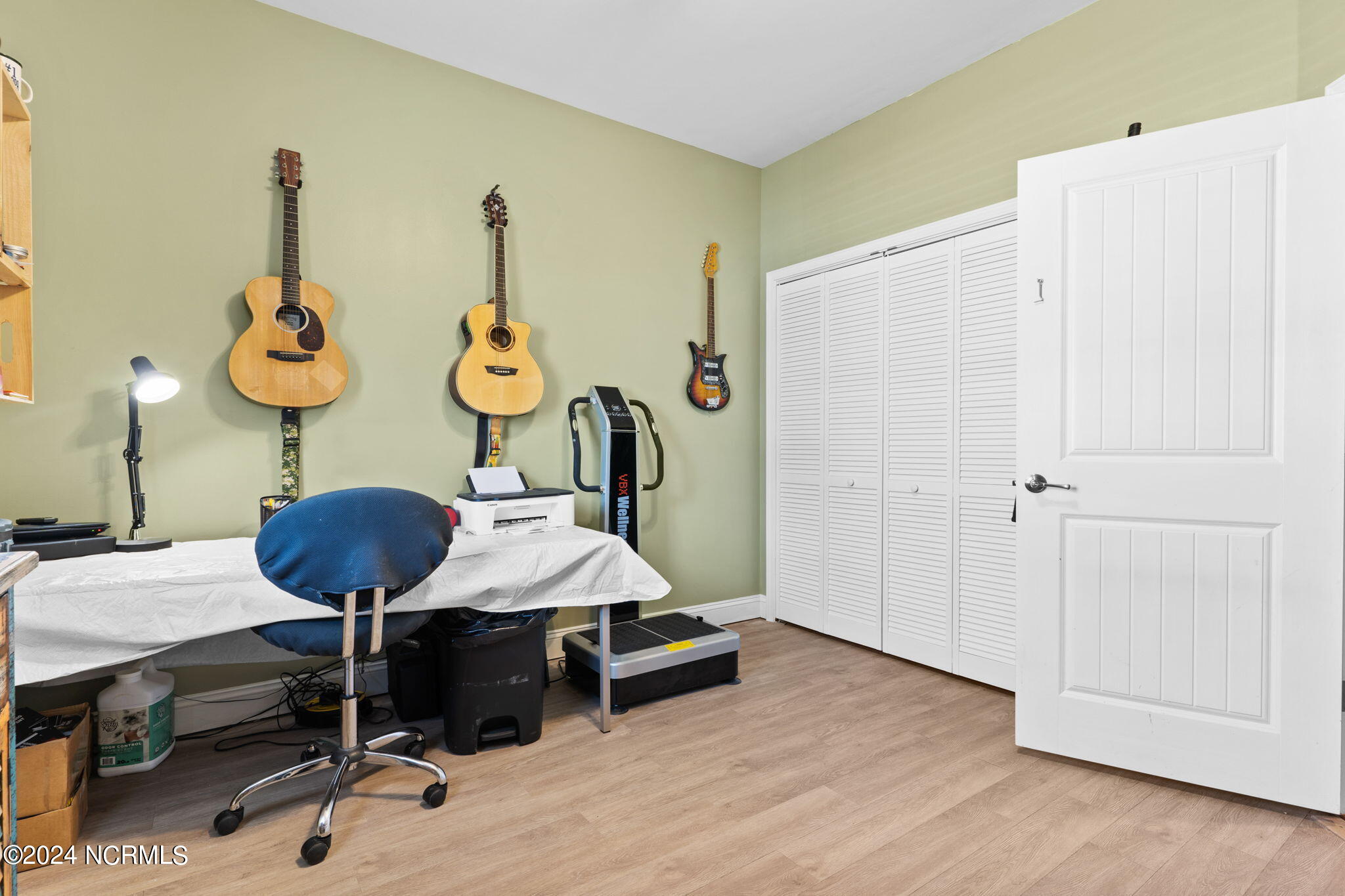 1887 E Boiling Spring Road