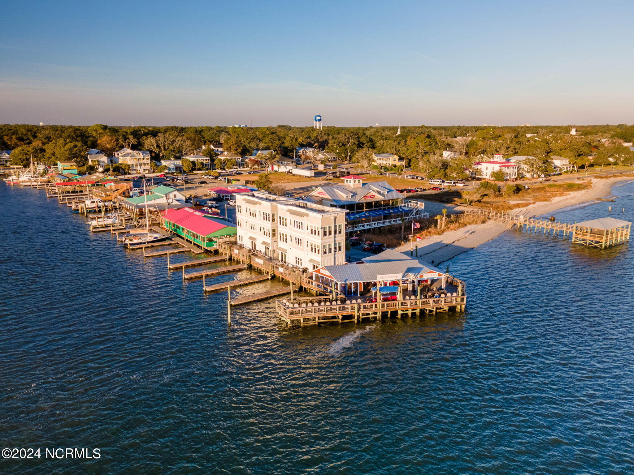 600 W Brunswick Street, Unit 6