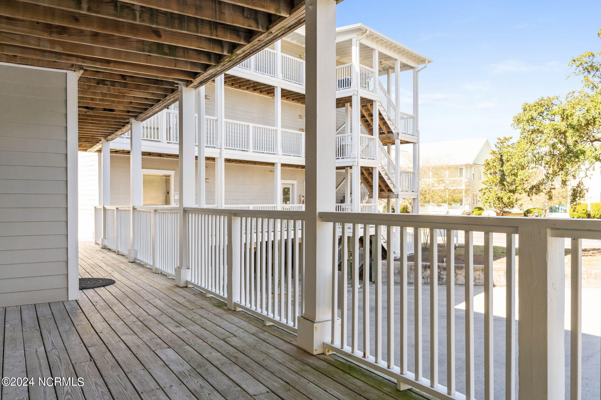 600 W Brunswick Street, Unit 6