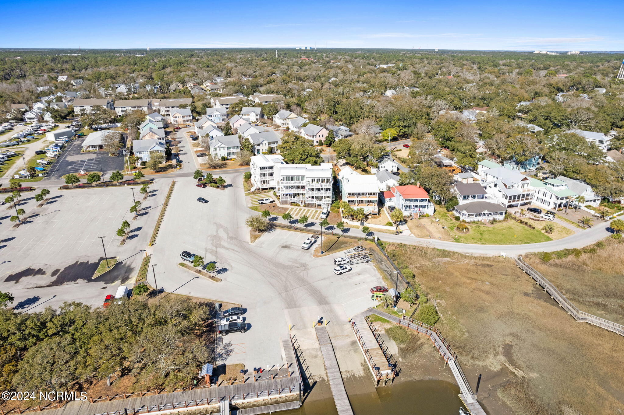 600 W Brunswick Street, Unit 6