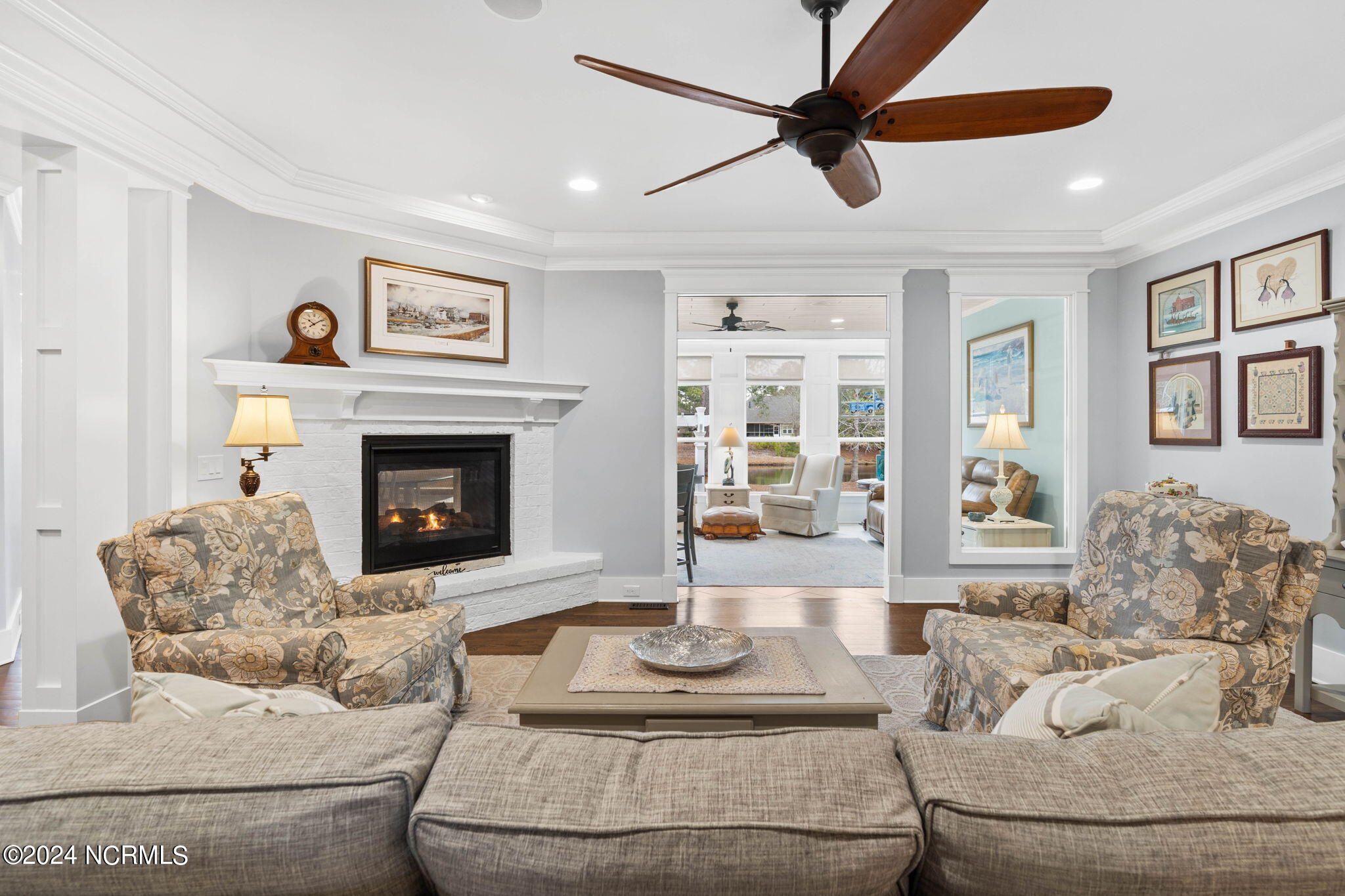 804 Breezewood Drive SE