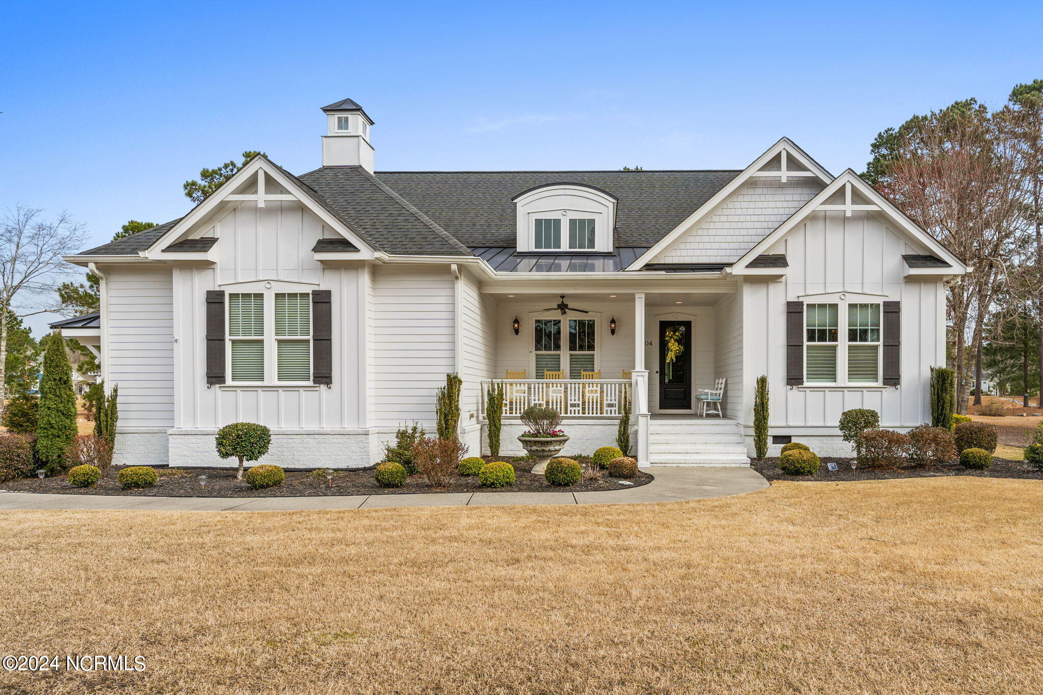 804 Breezewood Drive SE