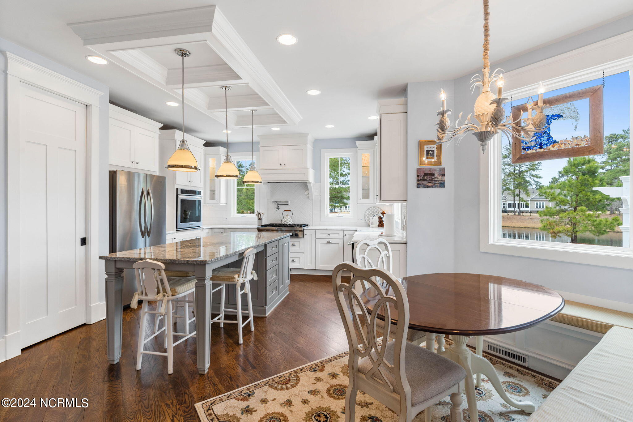 804 Breezewood Drive SE