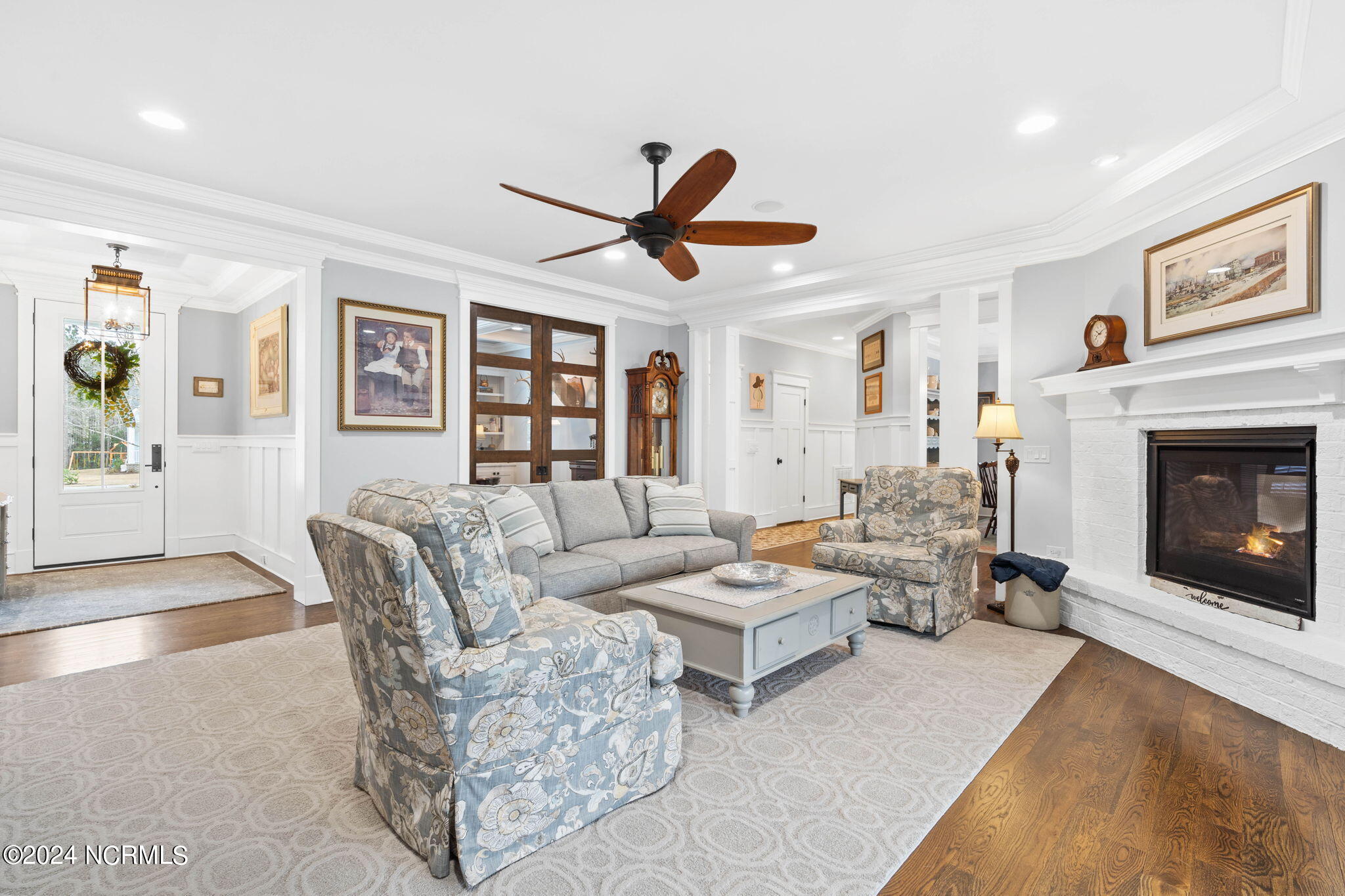 804 Breezewood Drive SE