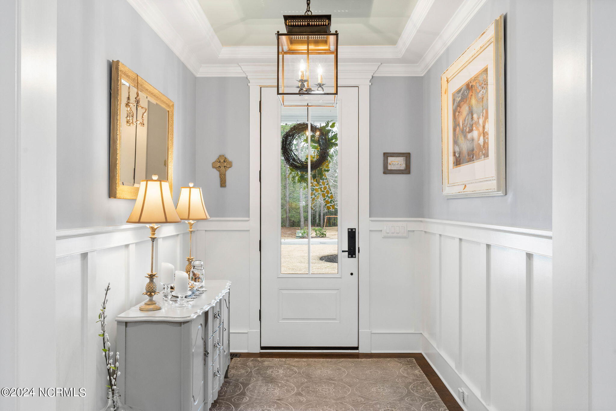 804 Breezewood Drive SE