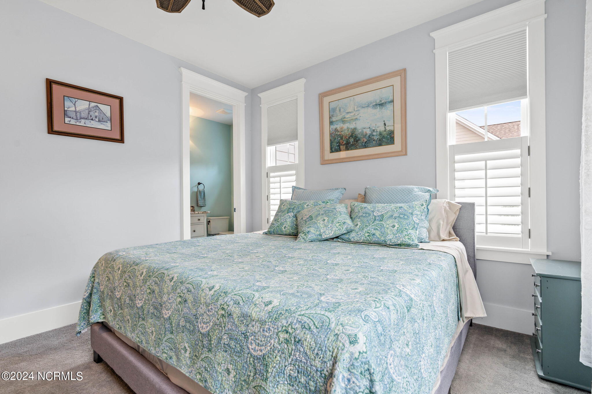 804 Breezewood Drive SE